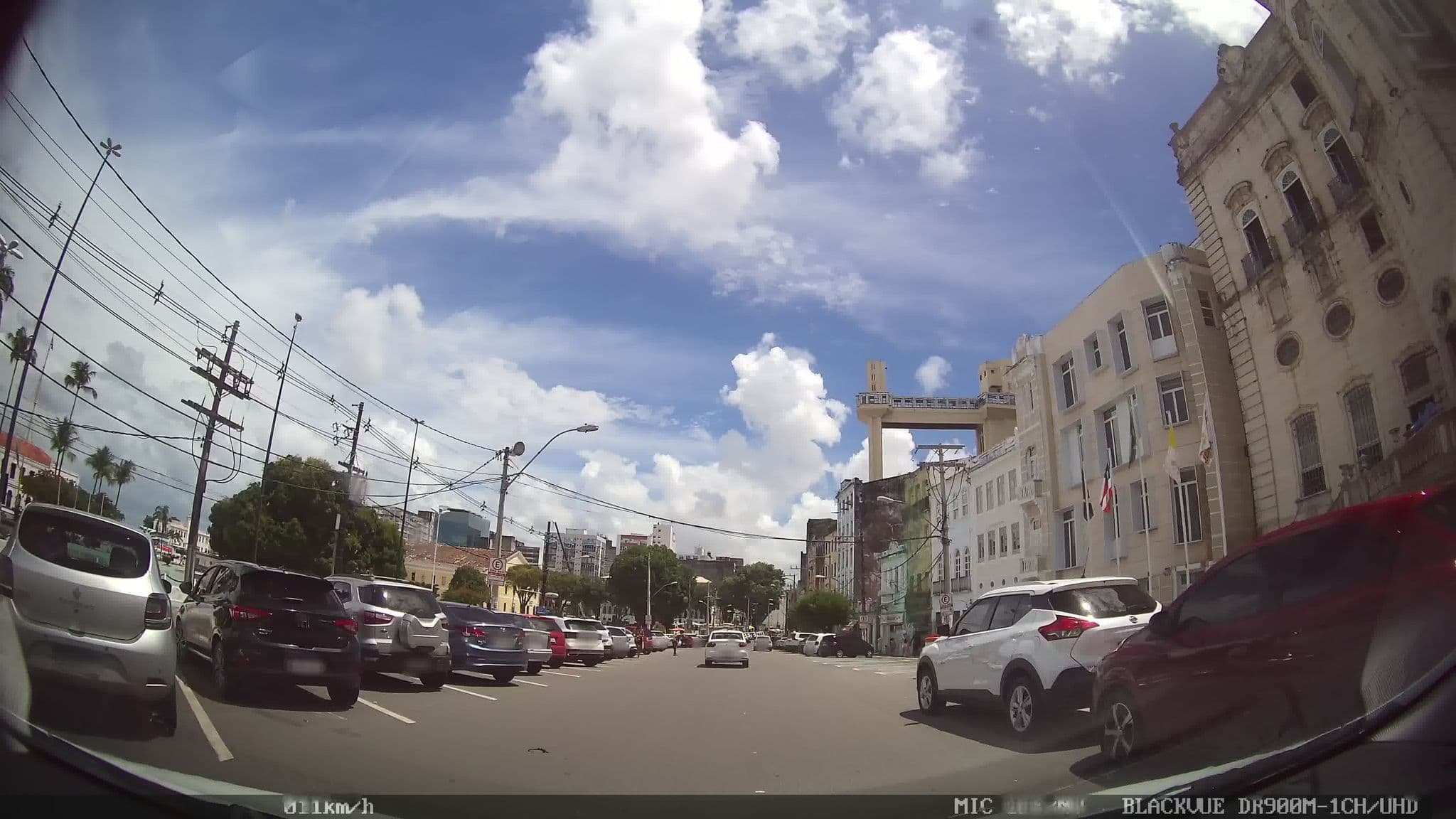 Street view near Hostel Bem Bom, Salvador — © kaart_2 (CC BY-SA · Mapillary)