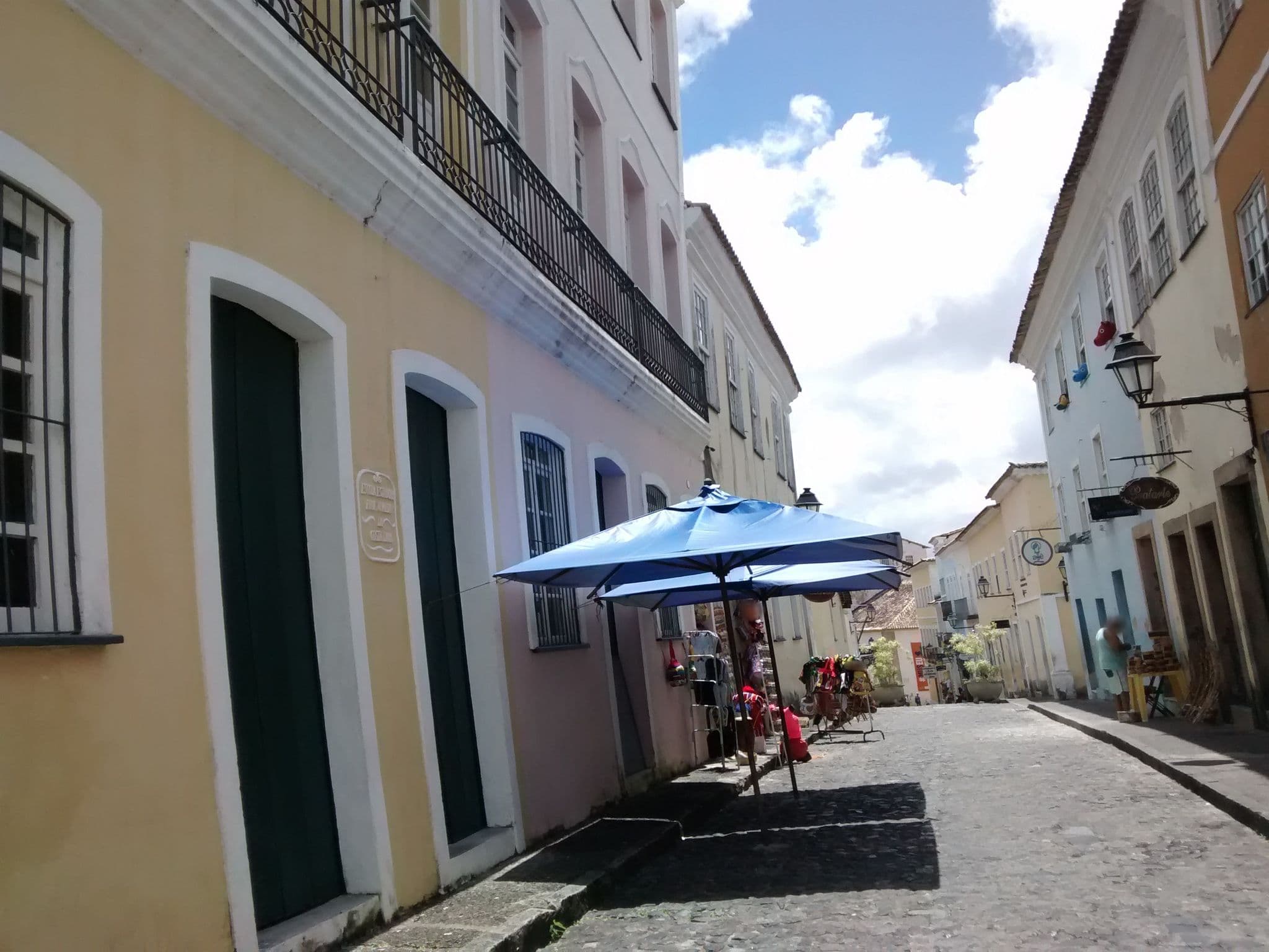 Street view near Solar Dos Deuces, Salvador — © wille (CC BY-SA · Mapillary)