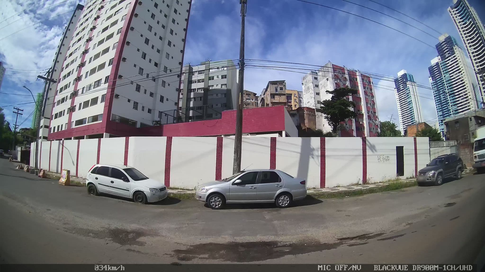 Street view near Hotel bahia do sol, Salvador — © kaart_2 (CC BY-SA · Mapillary)