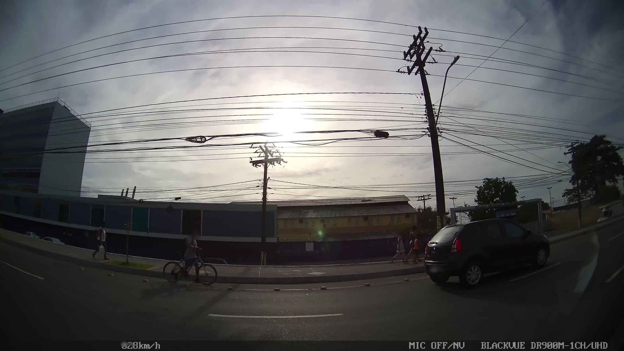 Street view near Big Estar Hotel, Salvador — © kaart_2 (CC BY-SA · Mapillary)