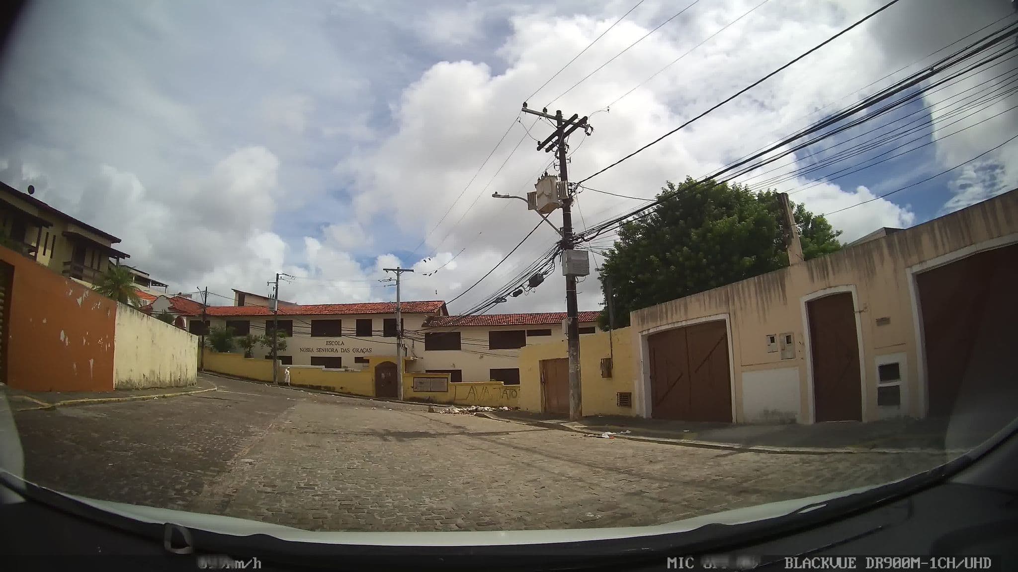 Street view near Bocadilho, Salvador — © kaart_2 (CC BY-SA · Mapillary)
