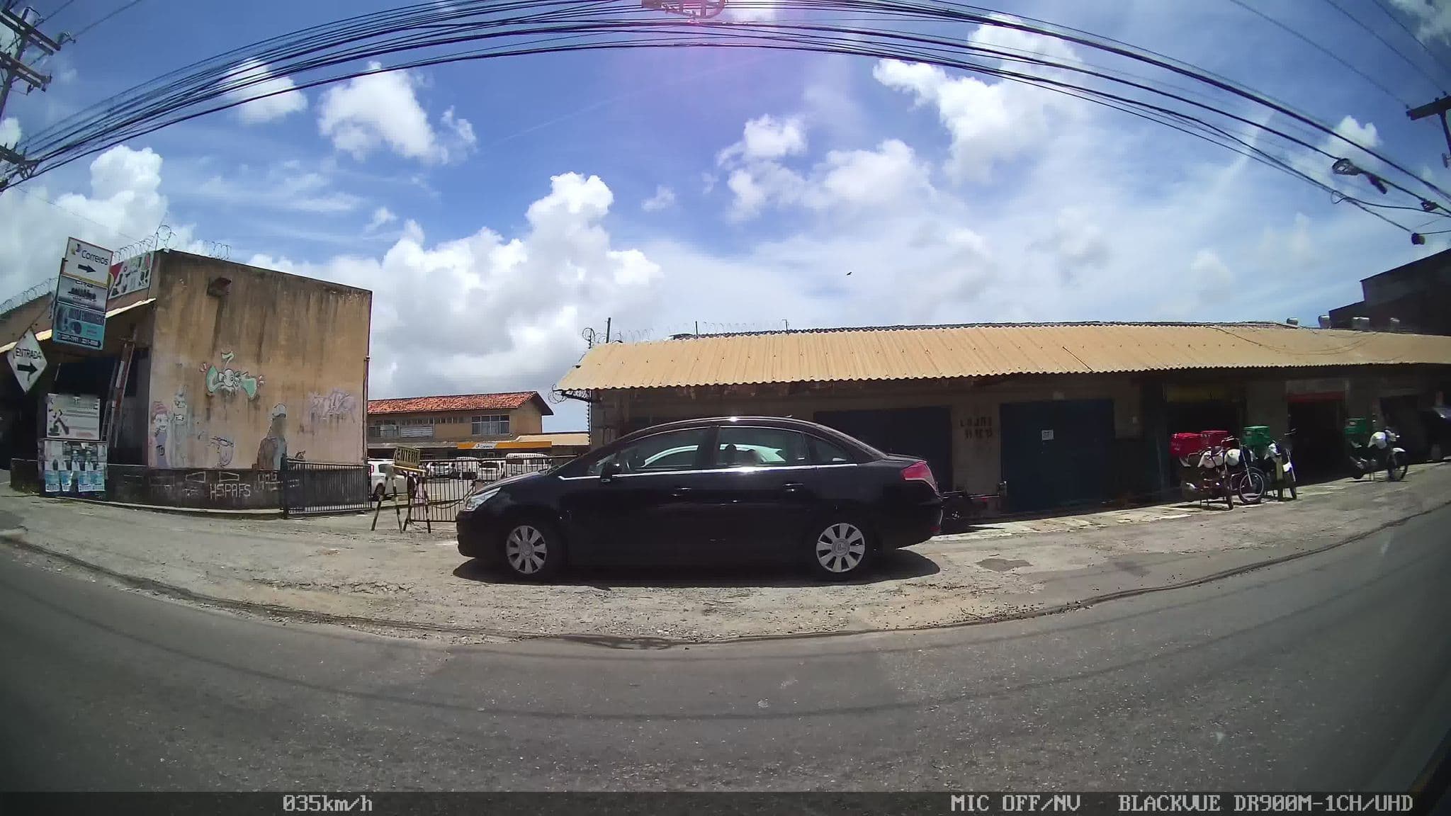 Street view near Hotel Malibu, Salvador — © kaart_2 (CC BY-SA · Mapillary)