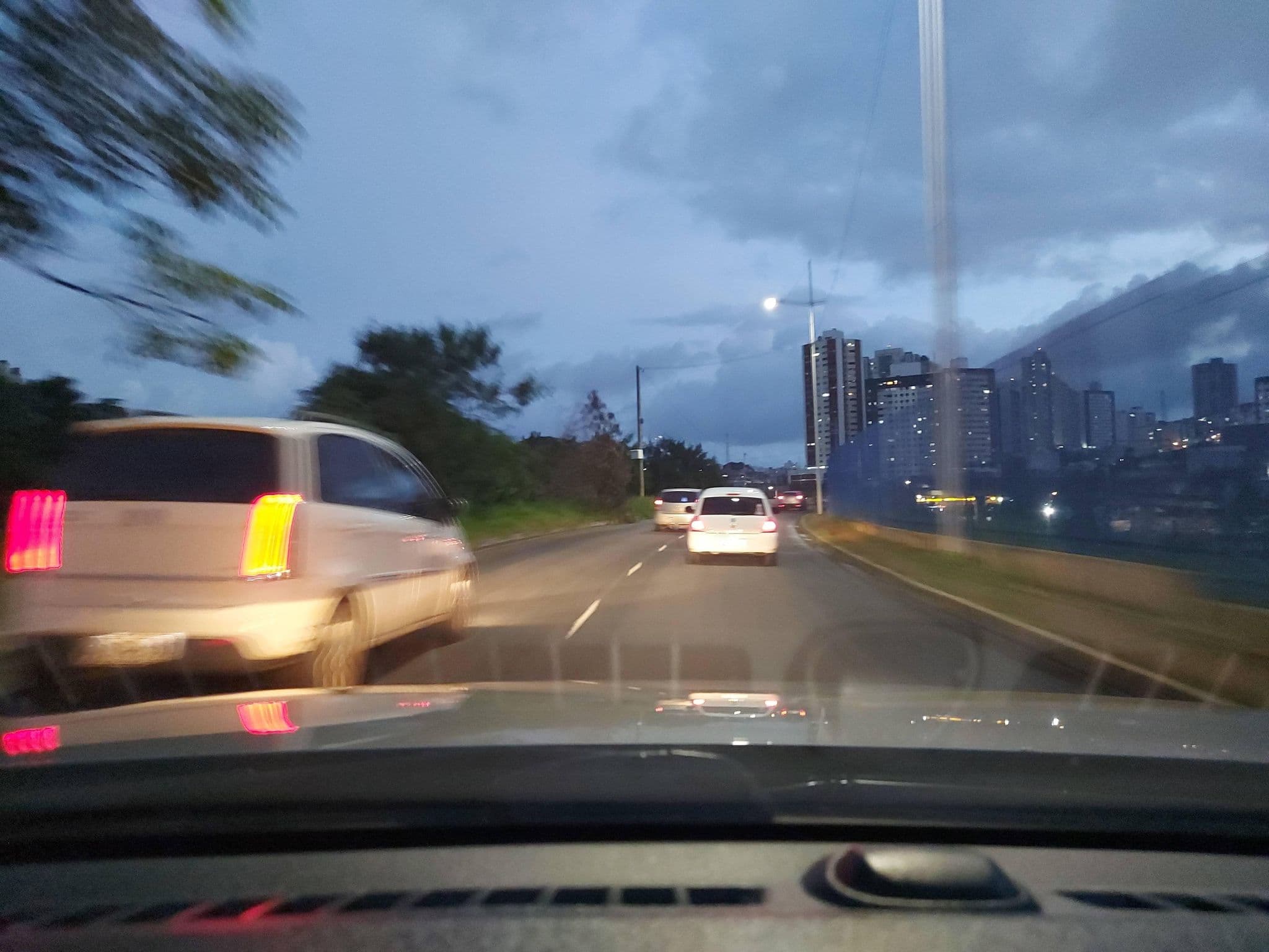 Street view near Albergue dos Anjos, Salvador — © georgenqueiroz (CC BY-SA · Mapillary)