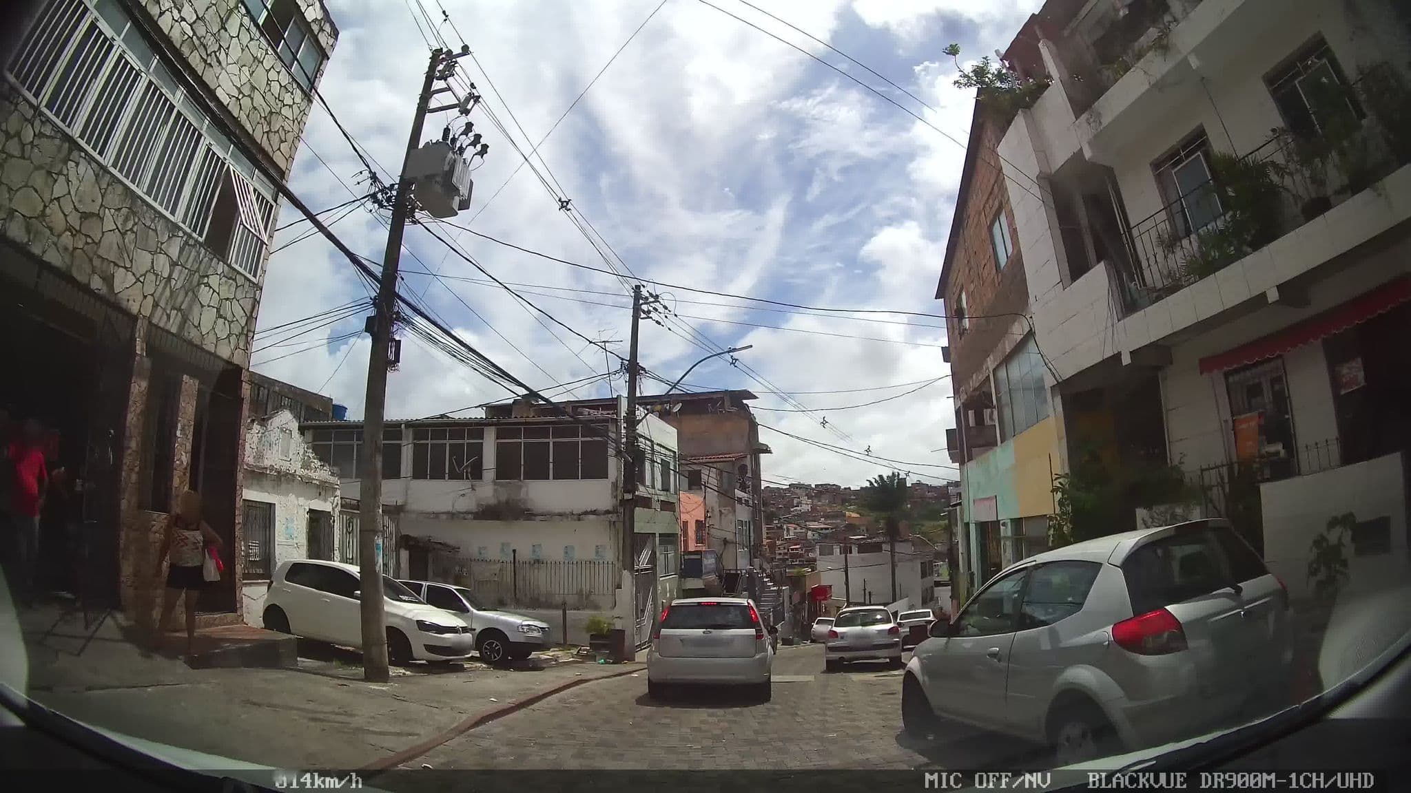 Street view near Logullo22, Salvador — © kaart_2 (CC BY-SA · Mapillary)