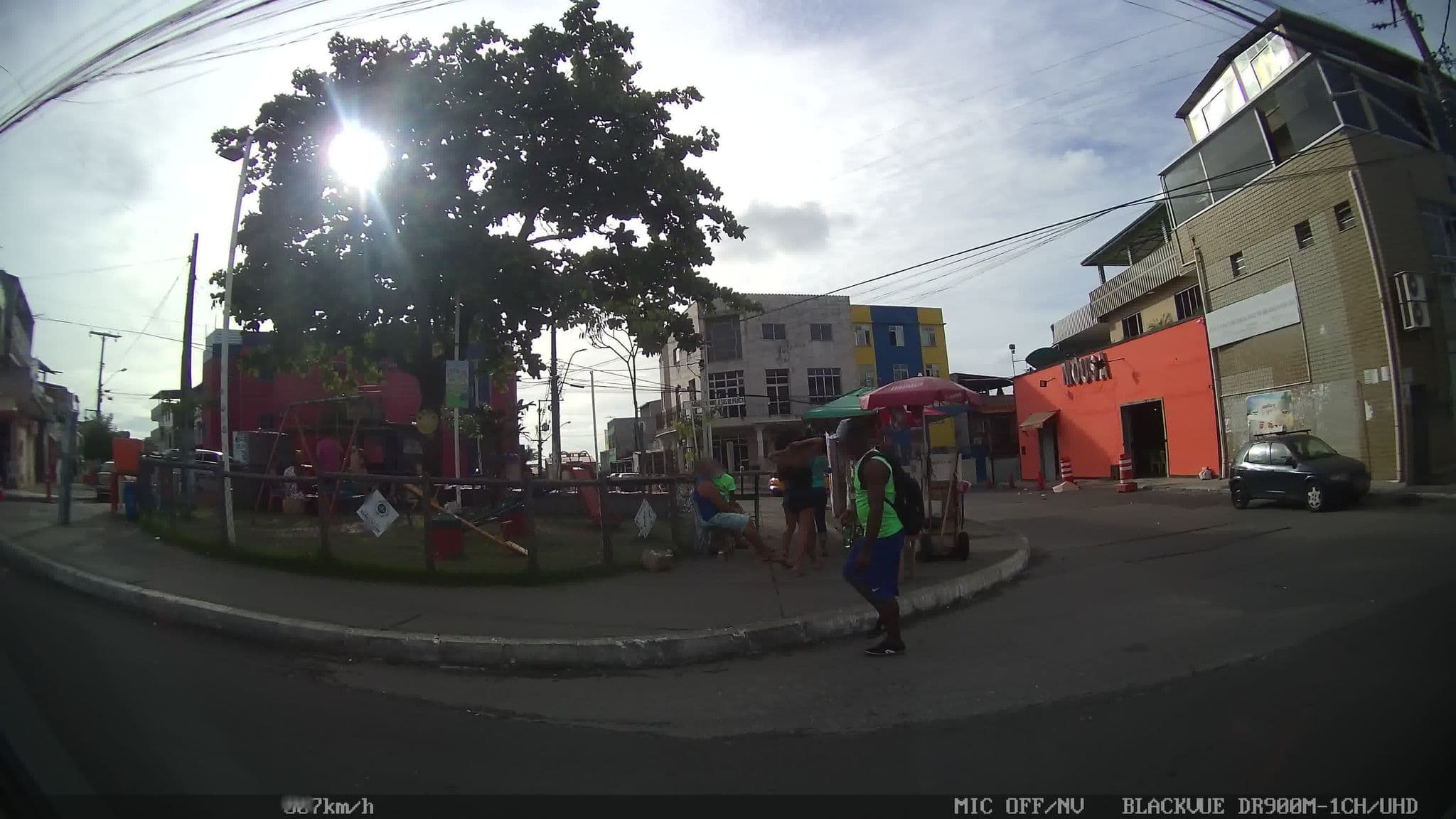 Street view near Hotel Venus, Salvador — © kaart_2 (CC BY-SA · Mapillary)