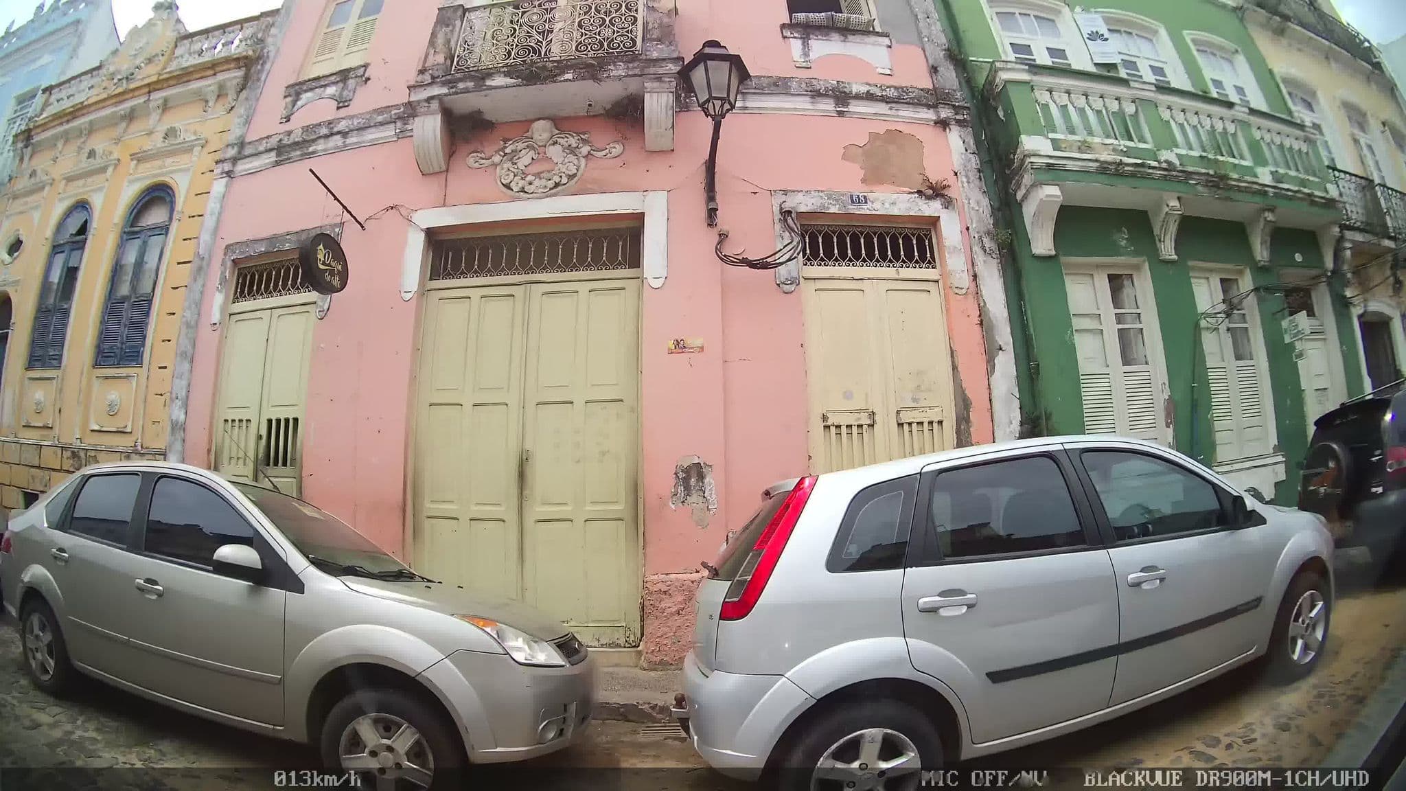 Street view near Pousada Casa Vila Bela, Salvador — © kaart_2 (CC BY-SA · Mapillary)
