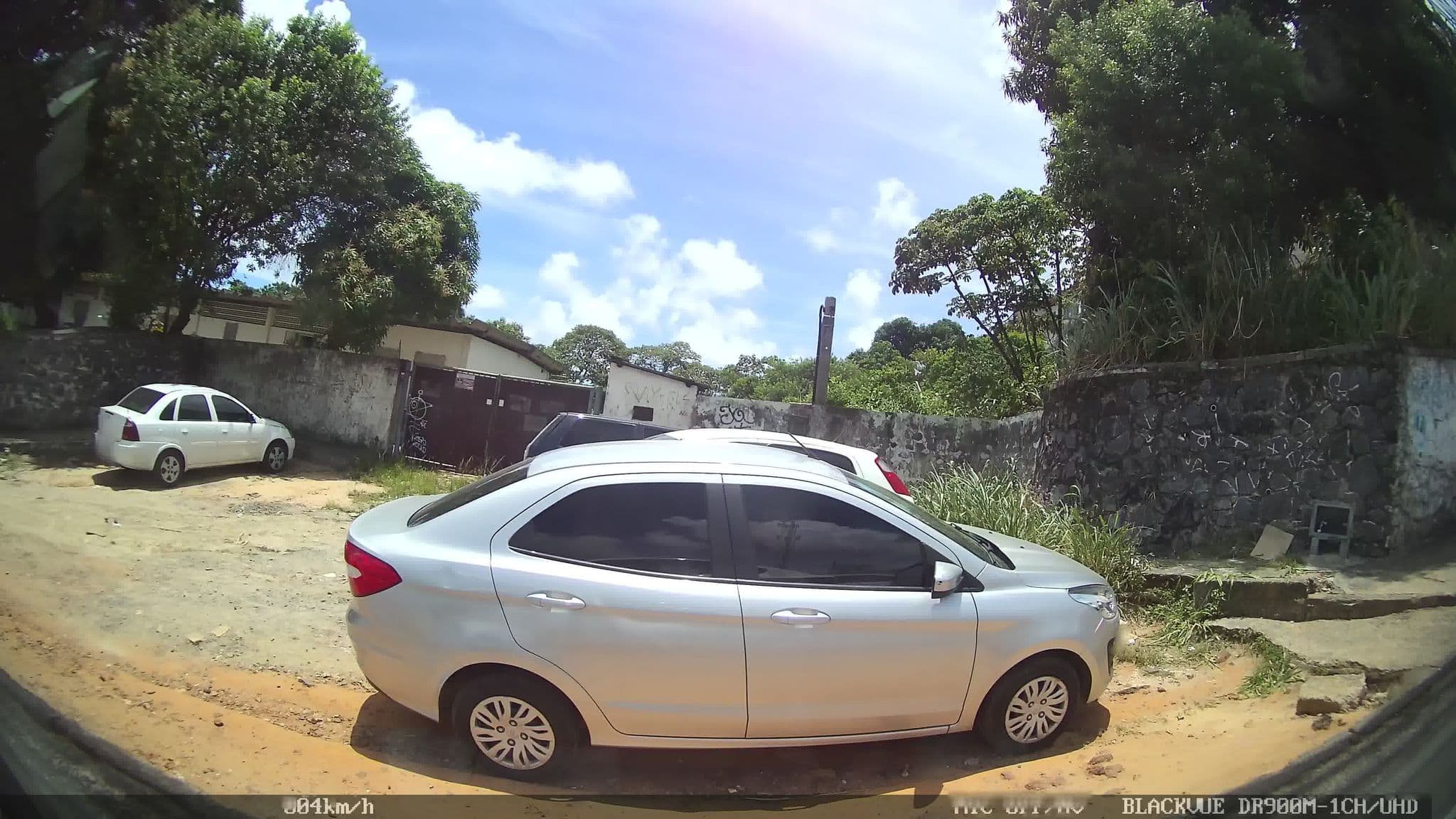 Street view near Hotel Luna, Salvador — © kaart_2 (CC BY-SA · Mapillary)