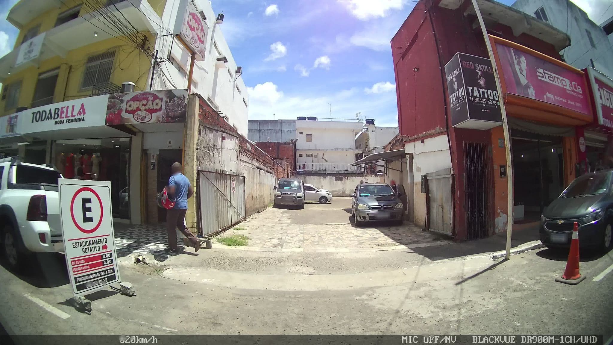 Street view near Hotel Sol Residência, Camaçari — © kaart_2 (CC BY-SA · Mapillary)