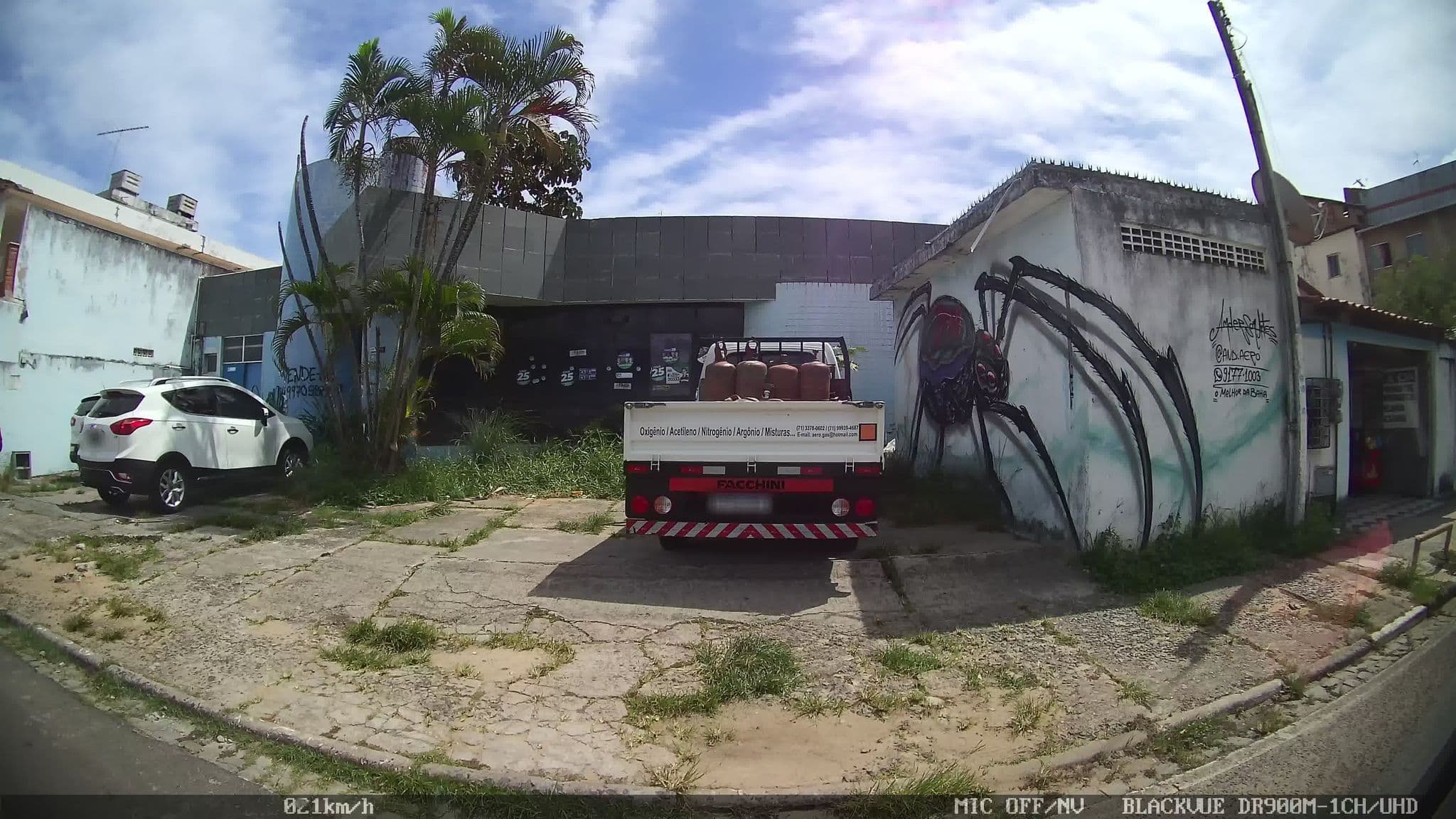Street view near Casa de Prince, Lauro de Freitas — © kaart_2 (CC BY-SA · Mapillary)
