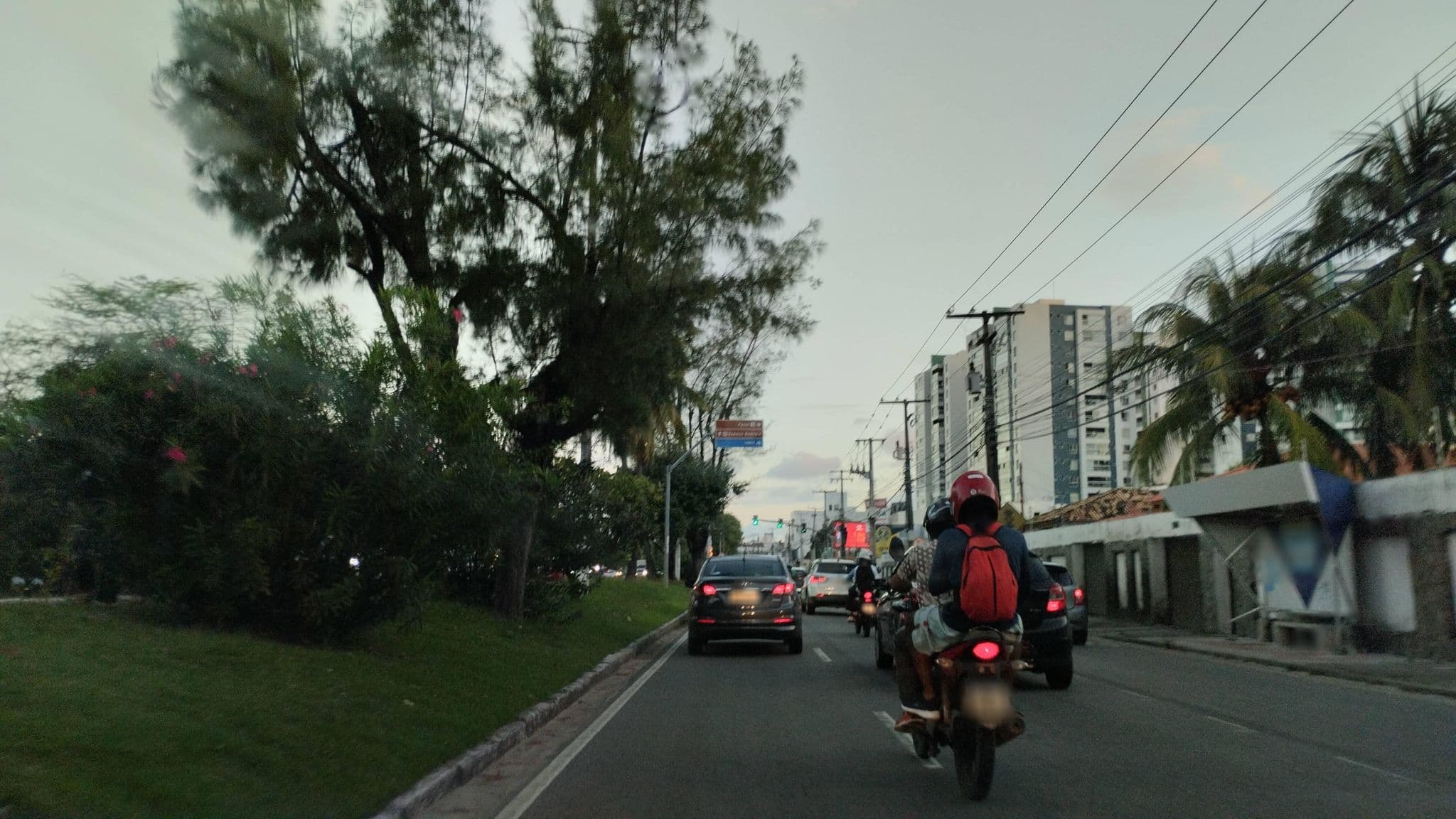 Street view near Atalaia Apart Hotel, Aracaju — © Kaart_Local (CC BY-SA · Mapillary)
