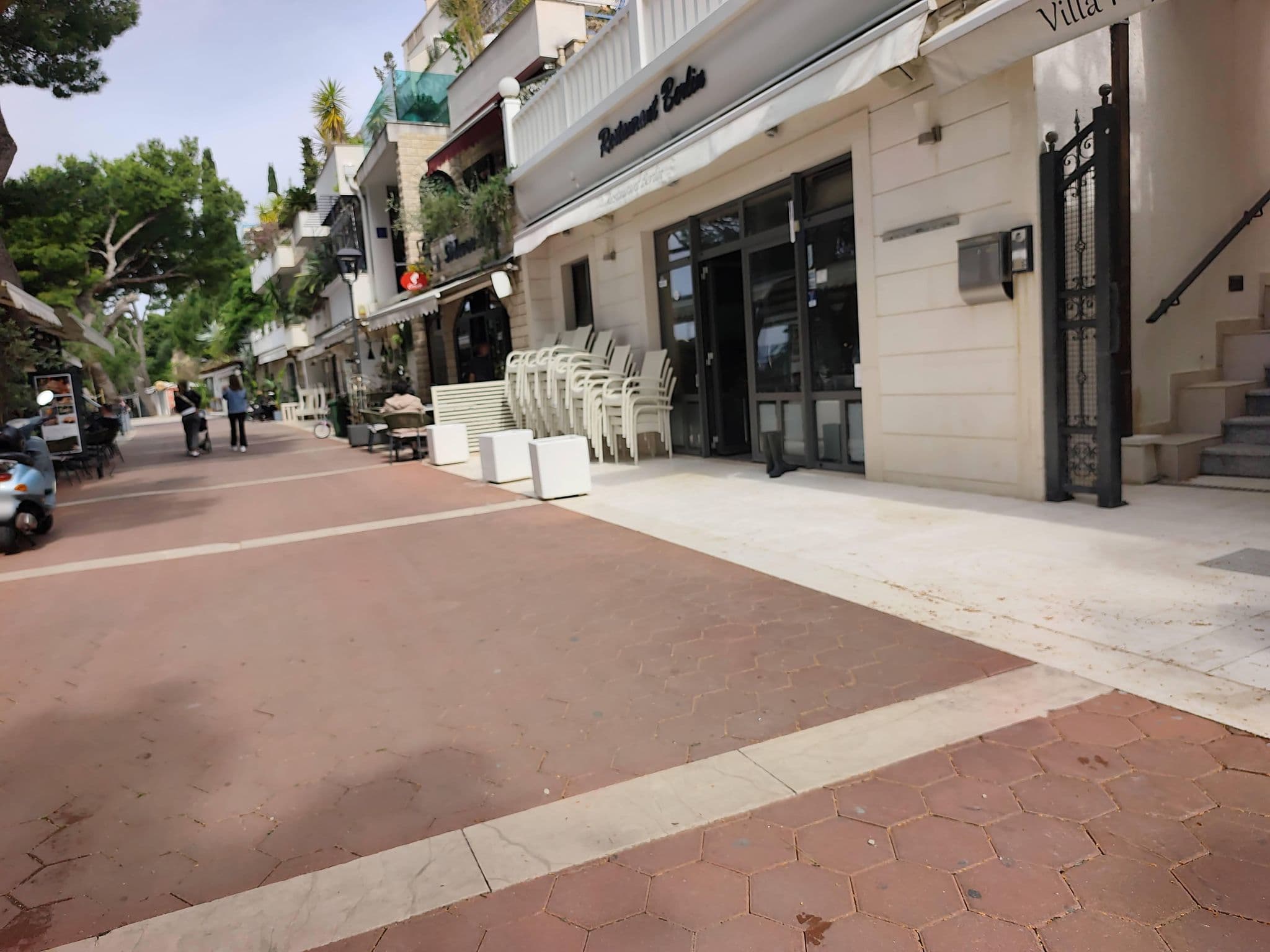 Street view near Apartments Villa Desire, Makarska — © Duro (CC BY-SA · Mapillary)