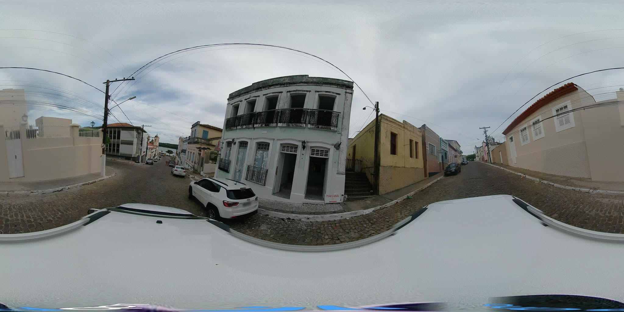 Street view near Piscina, Penedo — © Topazio (CC BY-SA · Mapillary)