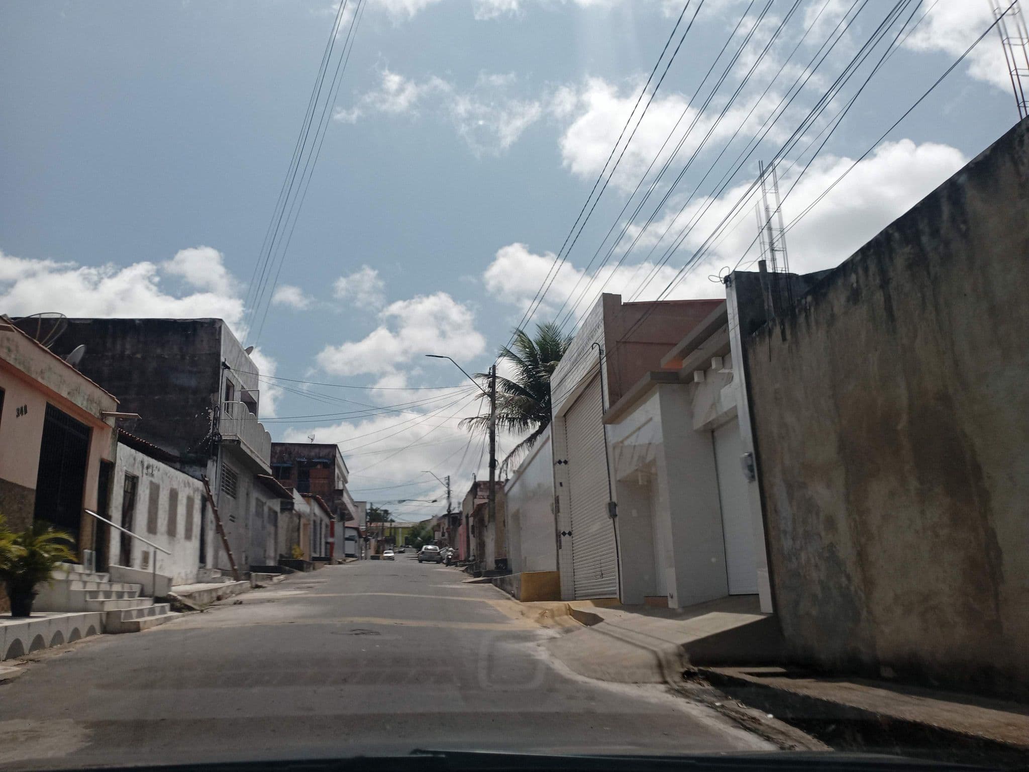Street view near Hotel Brisa Da Lagoa, Viçosa do Ceará — © Mapear_83 (CC BY-SA · Mapillary)