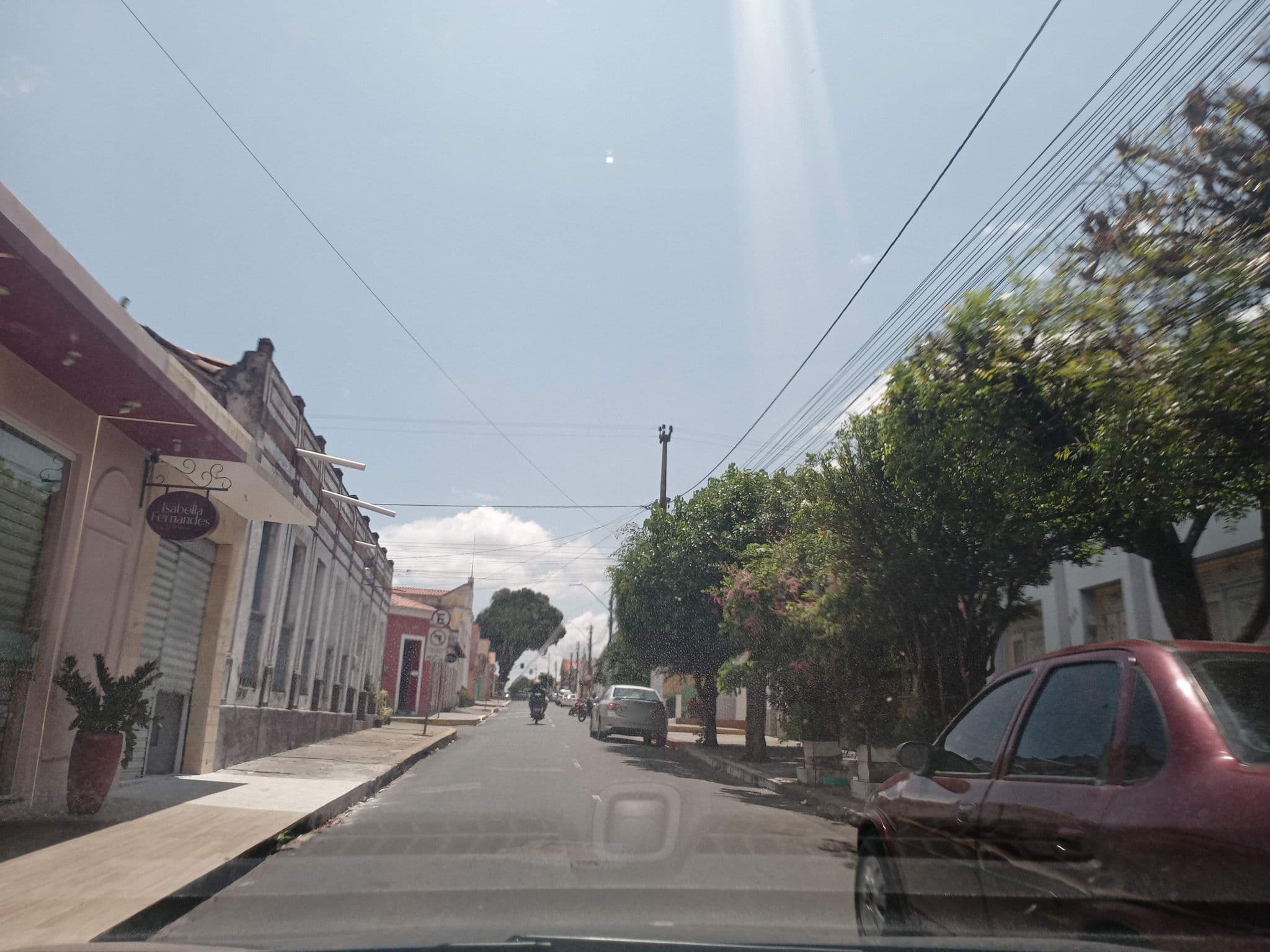 Street view near Sayonara Hotel, Viçosa do Ceará — © Mapear_83 (CC BY-SA · Mapillary)