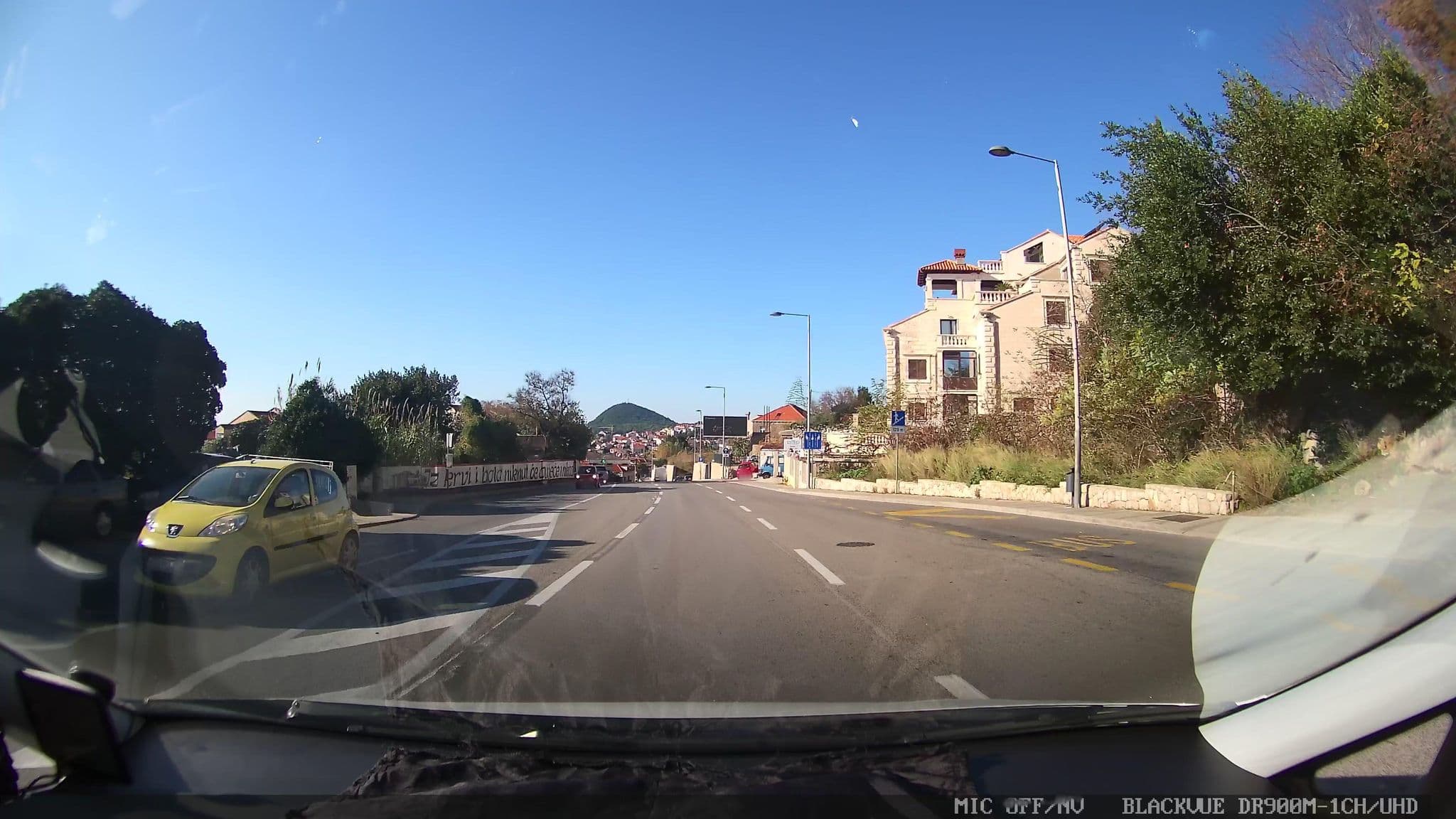 Street view near Ca' di Mamma II, Dubrovnik — © jthnz (CC BY-SA · Mapillary)