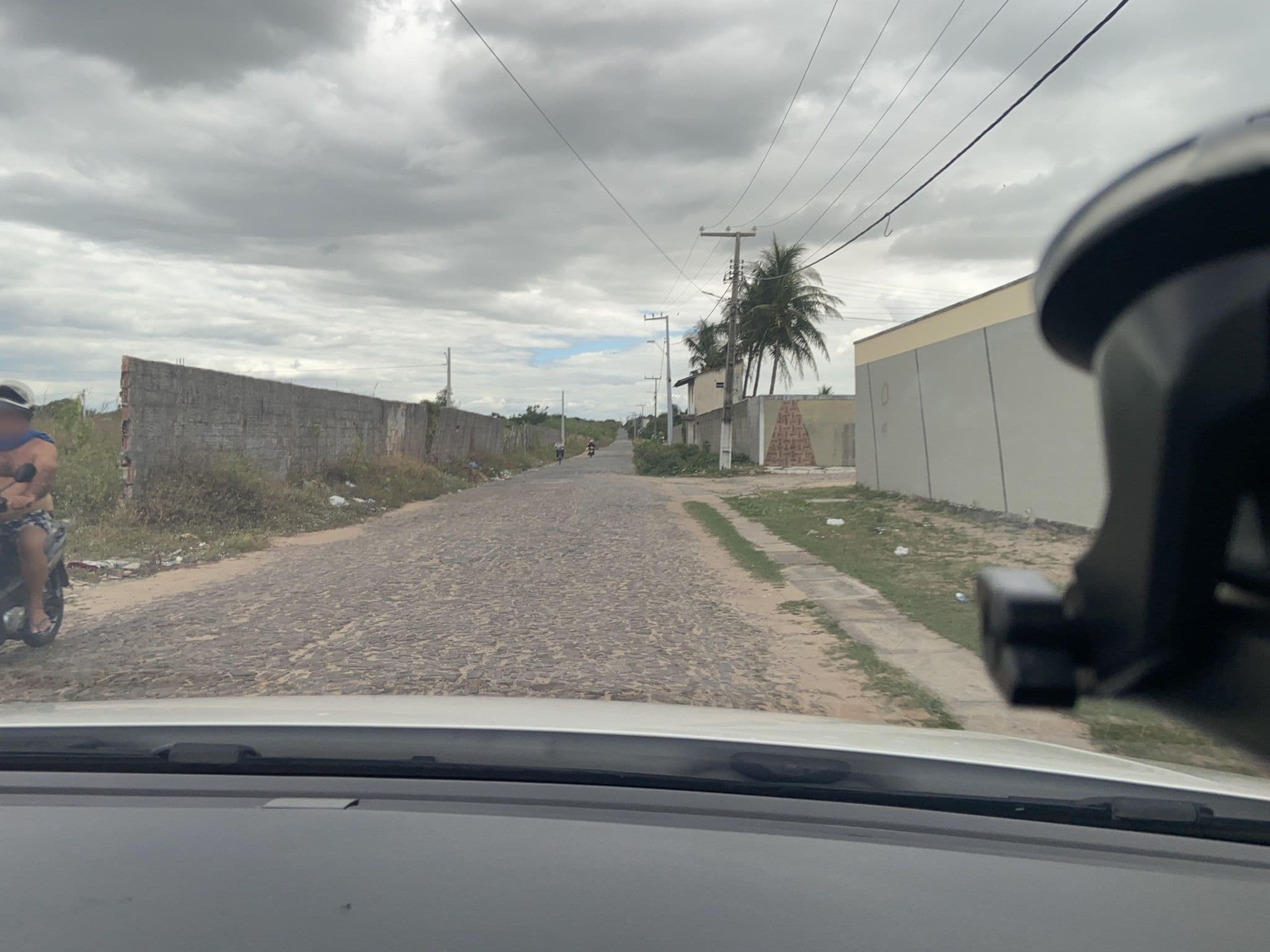 Street view near Pousada Vitoria, Camocim — © Glailton_L (CC BY-SA · Mapillary)