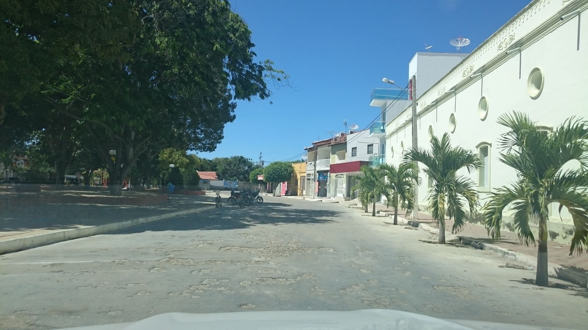 Street view near Pousada da Serra, Martins — © fredporto (CC BY-SA · Mapillary)