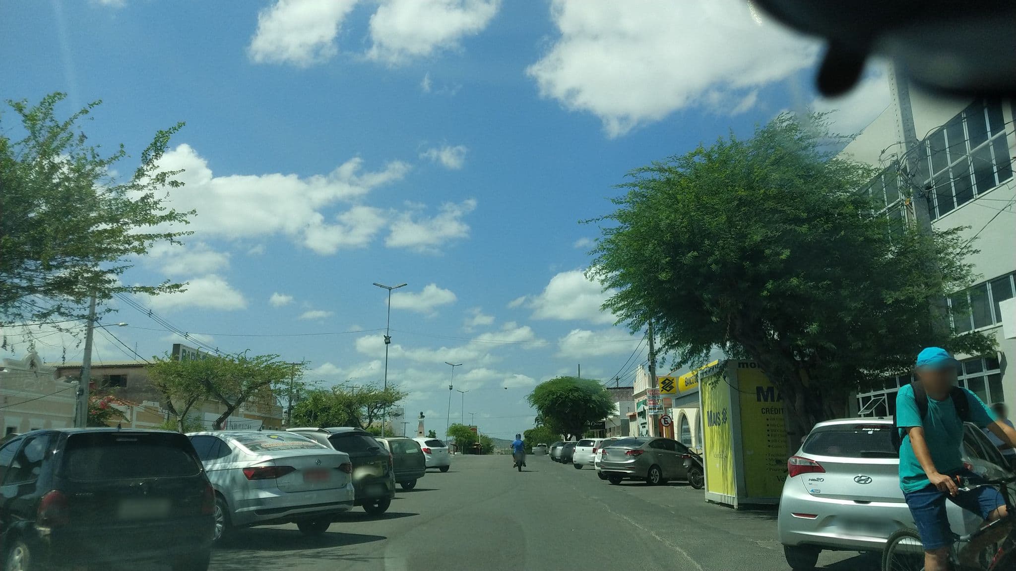 Street view near Chalé do Cajueiro, Currais Novos — © georgemaia (CC BY-SA · Mapillary)