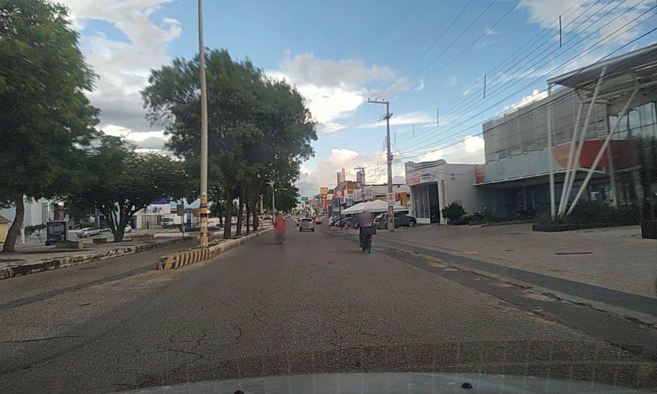 Street view near ibis Hotel, Mossoró — © paulojosefs (CC BY-SA · Mapillary)
