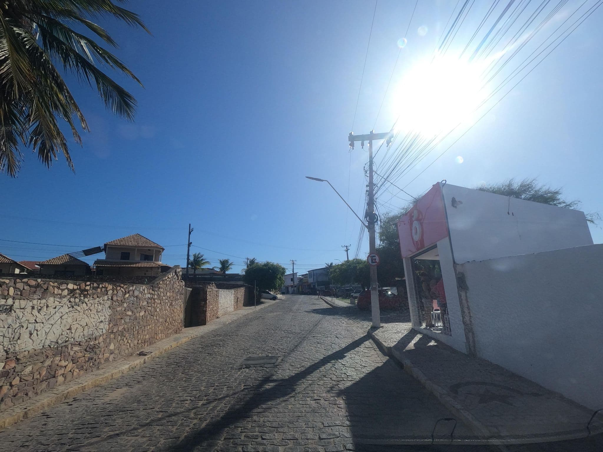 Street view near Pousada Borboleta, Aracati — © MuitoAlemdasFronteiras (CC BY-SA · Mapillary)