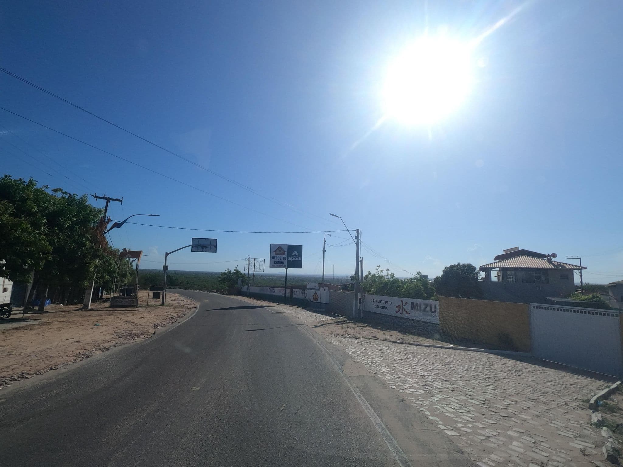 Street view near Mali Pousada, Aracati — © MuitoAlemdasFronteiras (CC BY-SA · Mapillary)