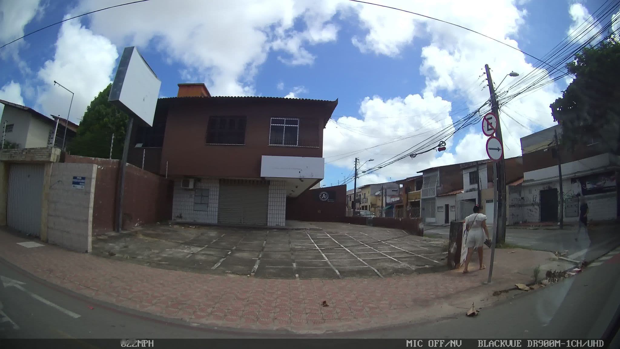 Street view near Republica Erasmus, Fortaleza — © kaart_1 (CC BY-SA · Mapillary)