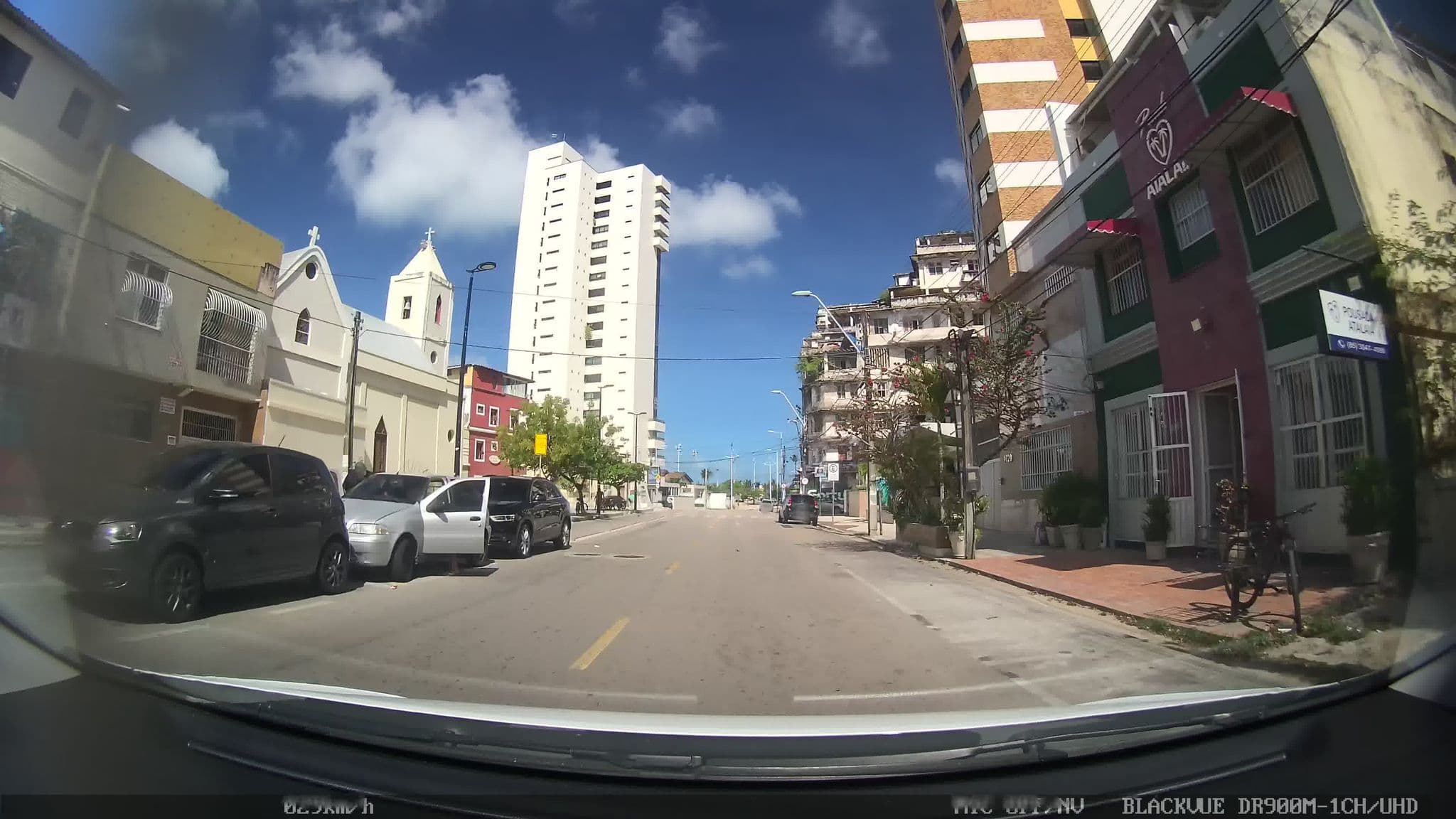 Street view near Che Lagarto Hostel Suites Fortaleza, Fortaleza — © kaart_1 (CC BY-SA · Mapillary)