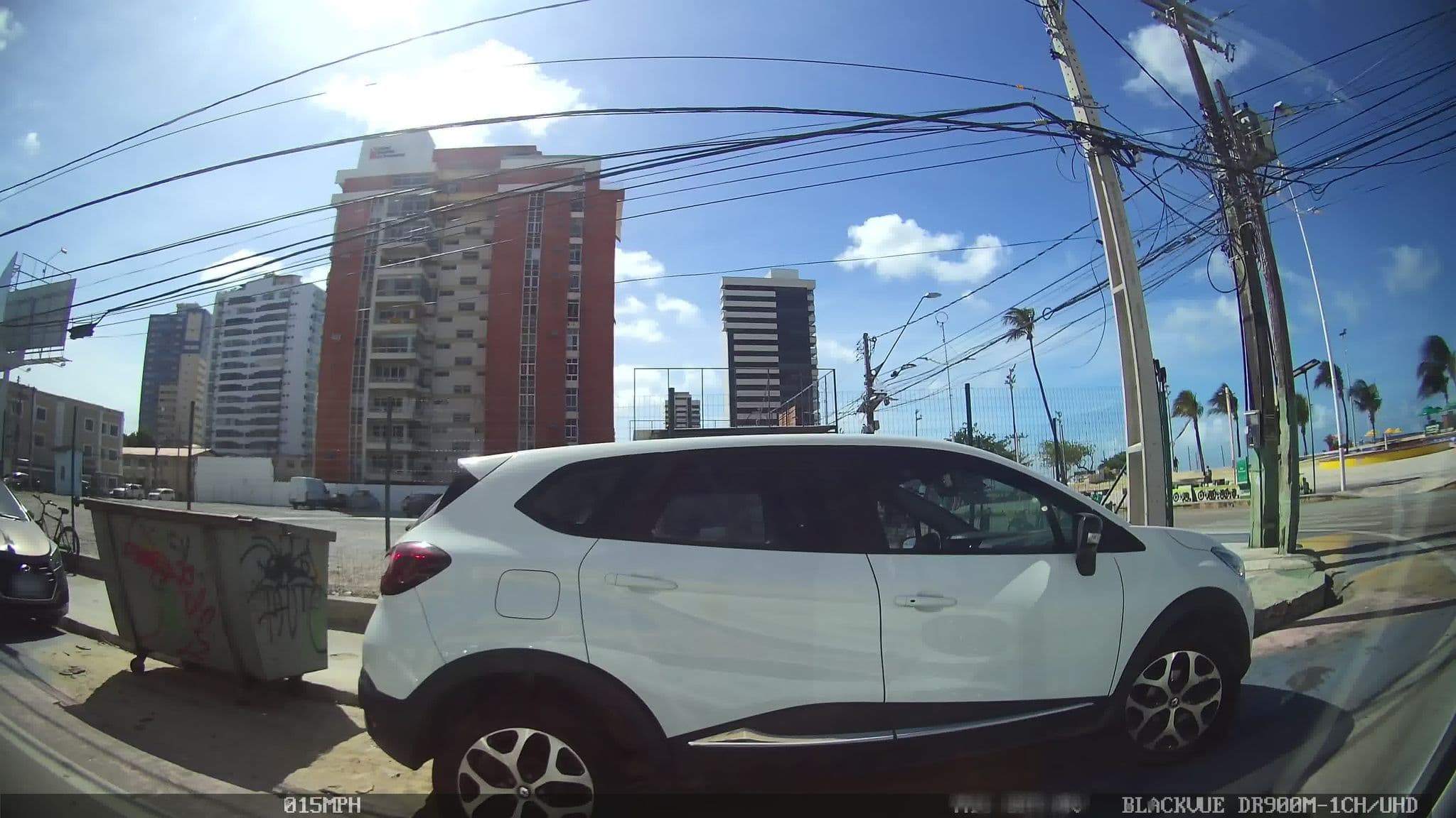 Street view near Gran Marquise Hotel, Fortaleza — © kaart_1 (CC BY-SA · Mapillary)