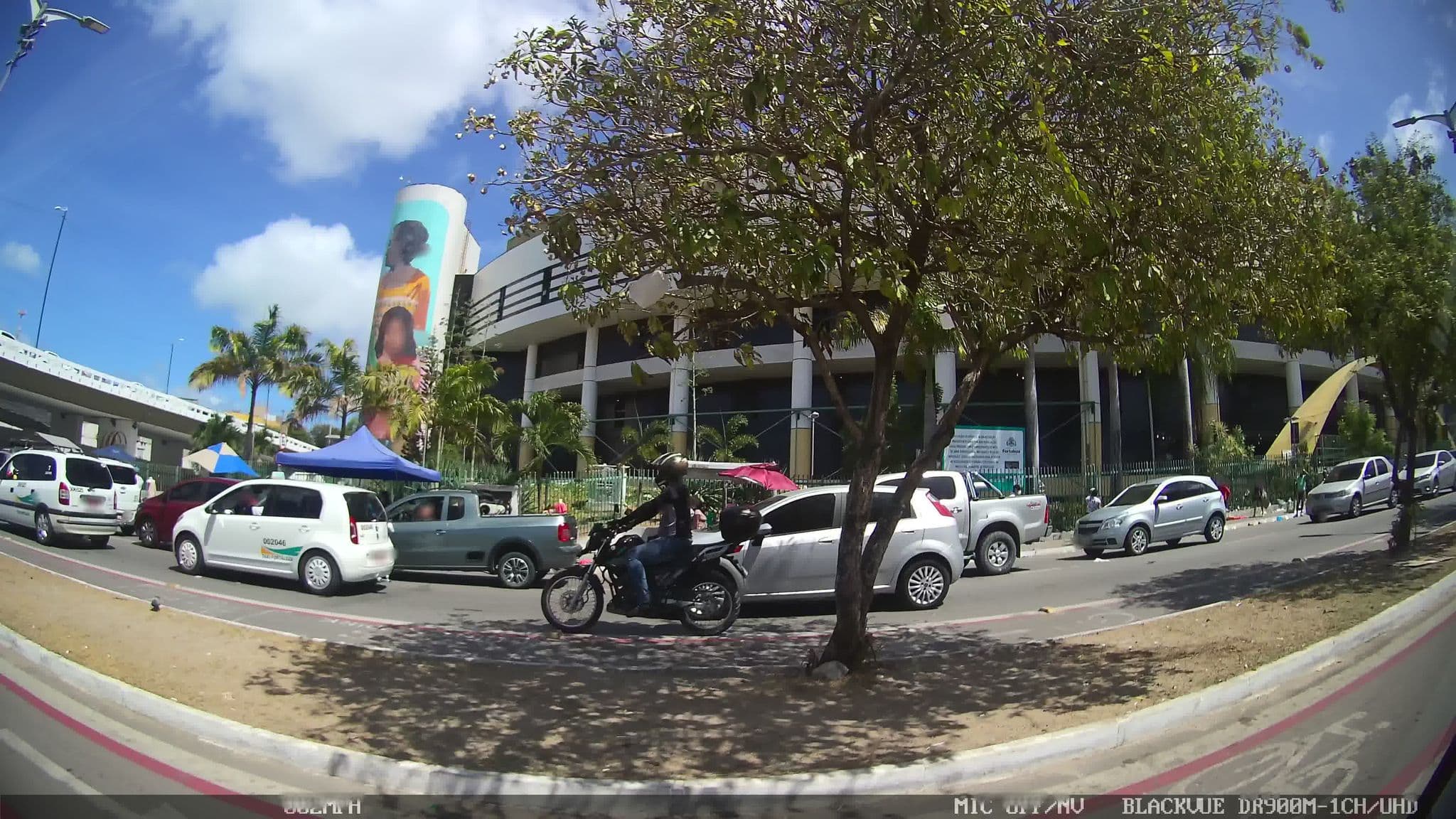 Street view near Hotel Catedral - CE, Fortaleza — © kaart_1 (CC BY-SA · Mapillary)