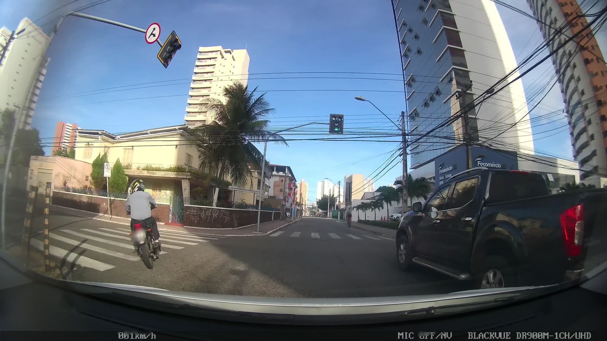 Street view near J Sun Hostel, Fortaleza — © kaart_1 (CC BY-SA · Mapillary)