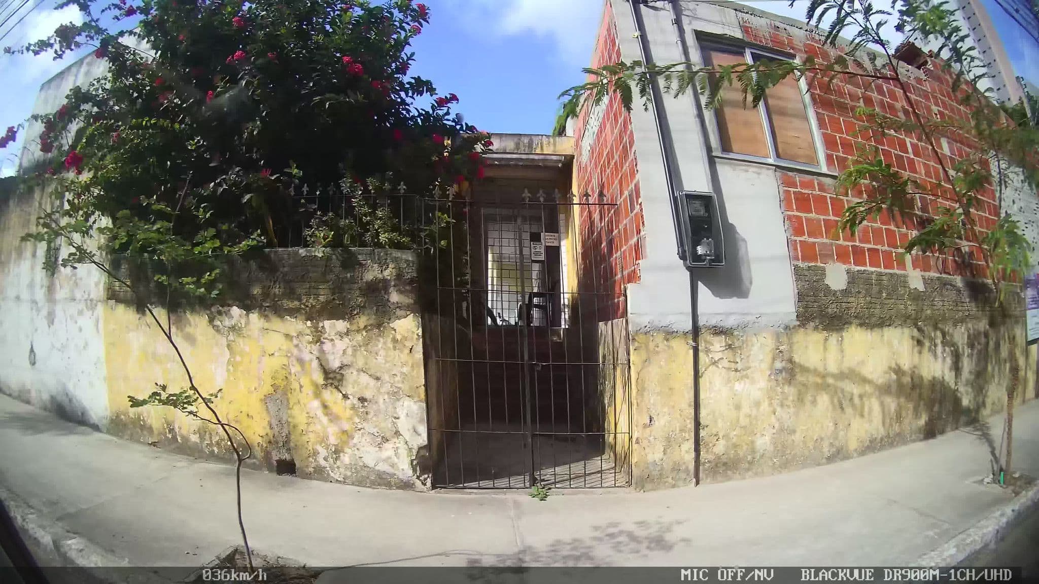 Street view near Hotel Poyares, Fortaleza — © kaart_1 (CC BY-SA · Mapillary)