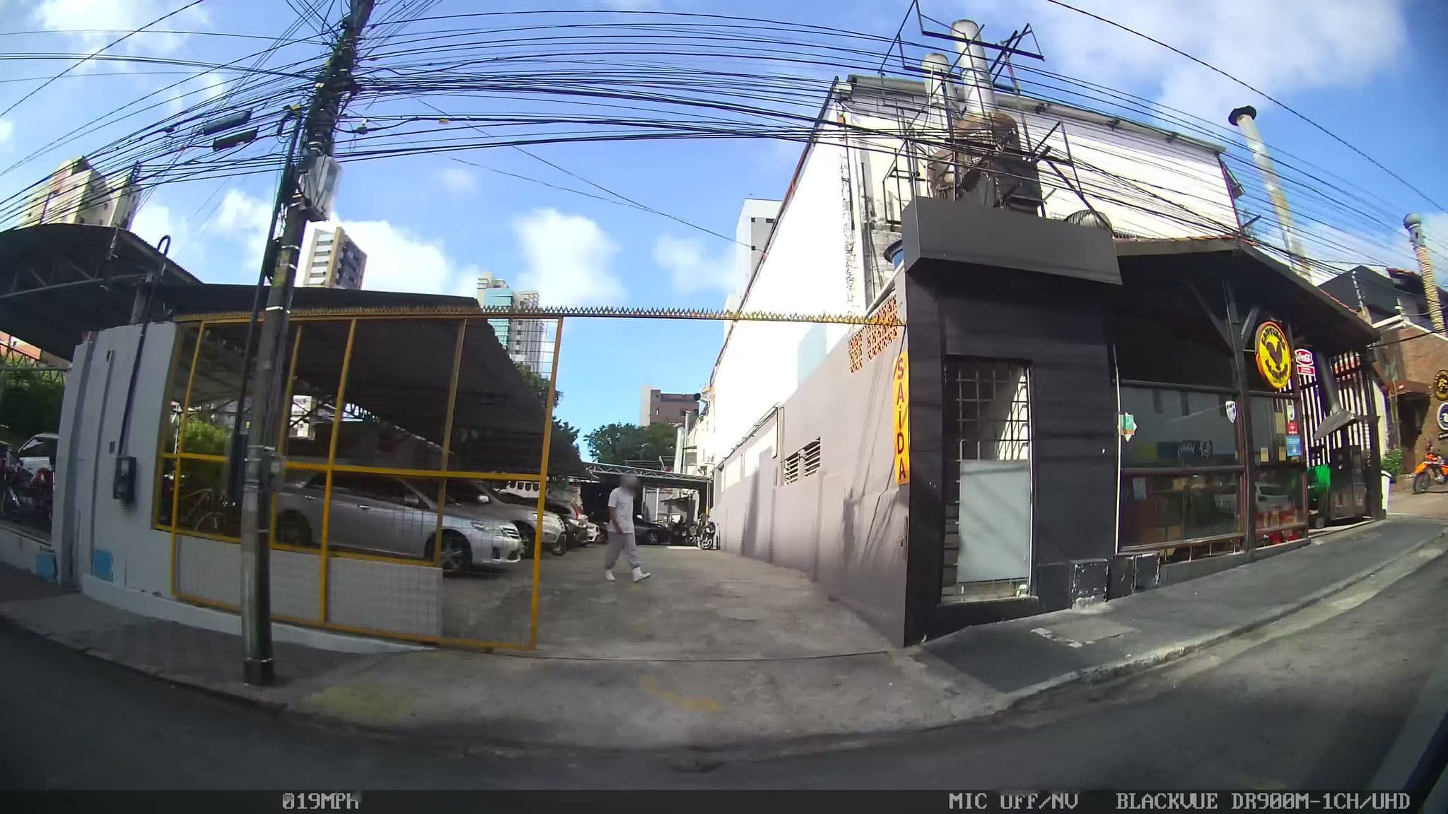 Street view near Hostel Aldeota 1, Fortaleza — © kaart_1 (CC BY-SA · Mapillary)