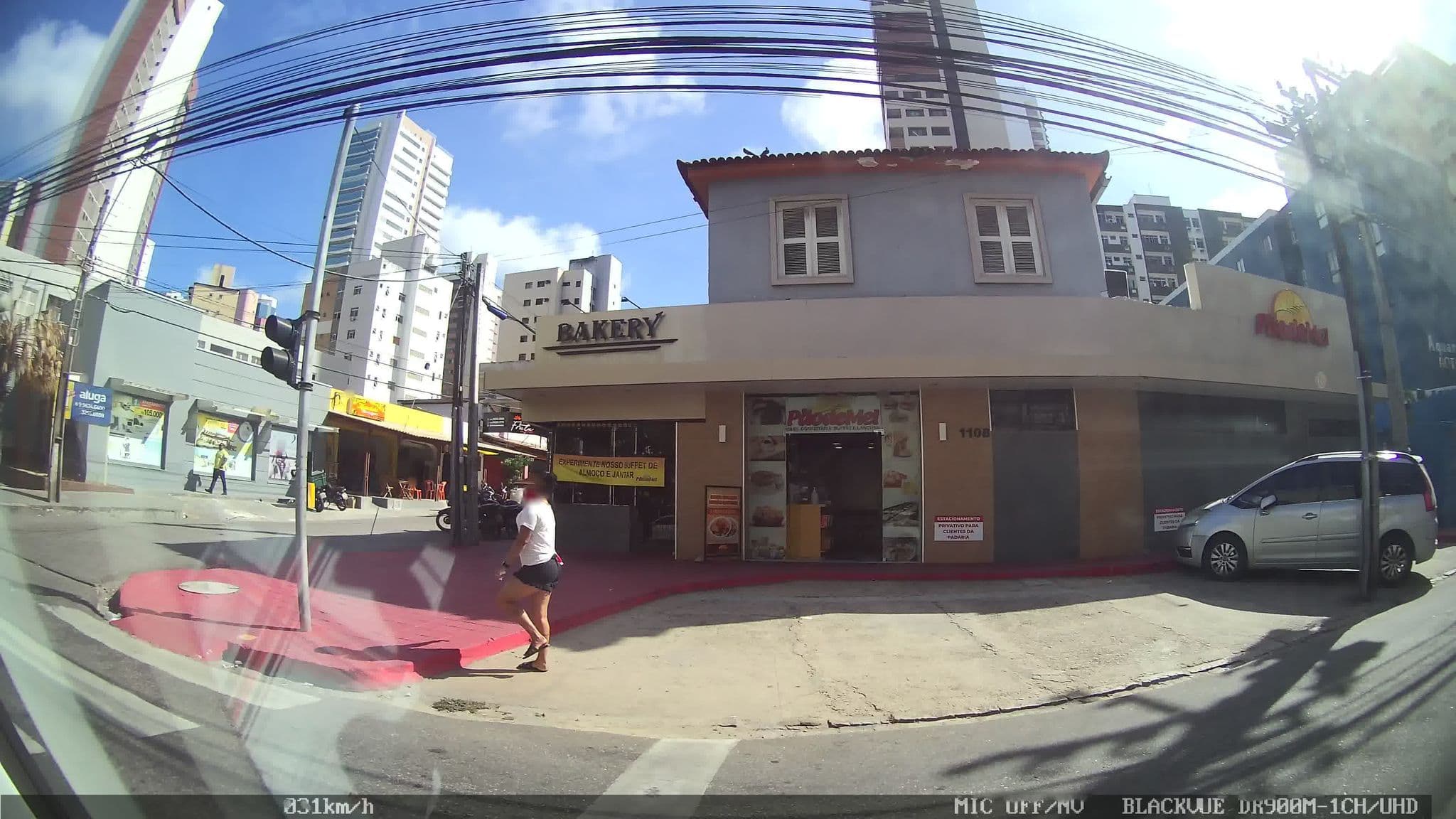 Street view near Hotel Rotoruan Inn, Fortaleza — © kaart_1 (CC BY-SA · Mapillary)