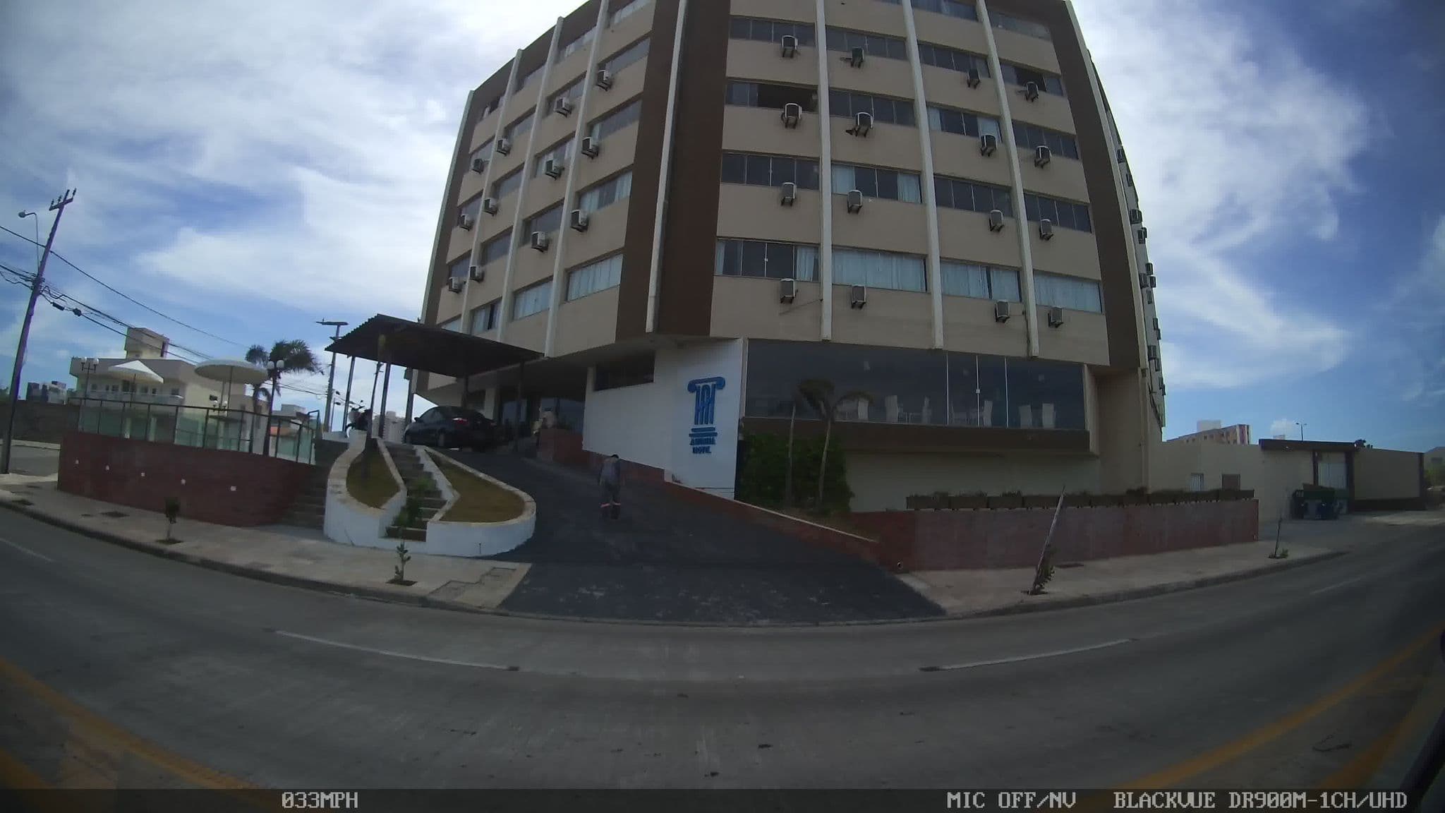 Street view near Kimo Palace Hotel, Fortaleza — © kaart_1 (CC BY-SA · Mapillary)