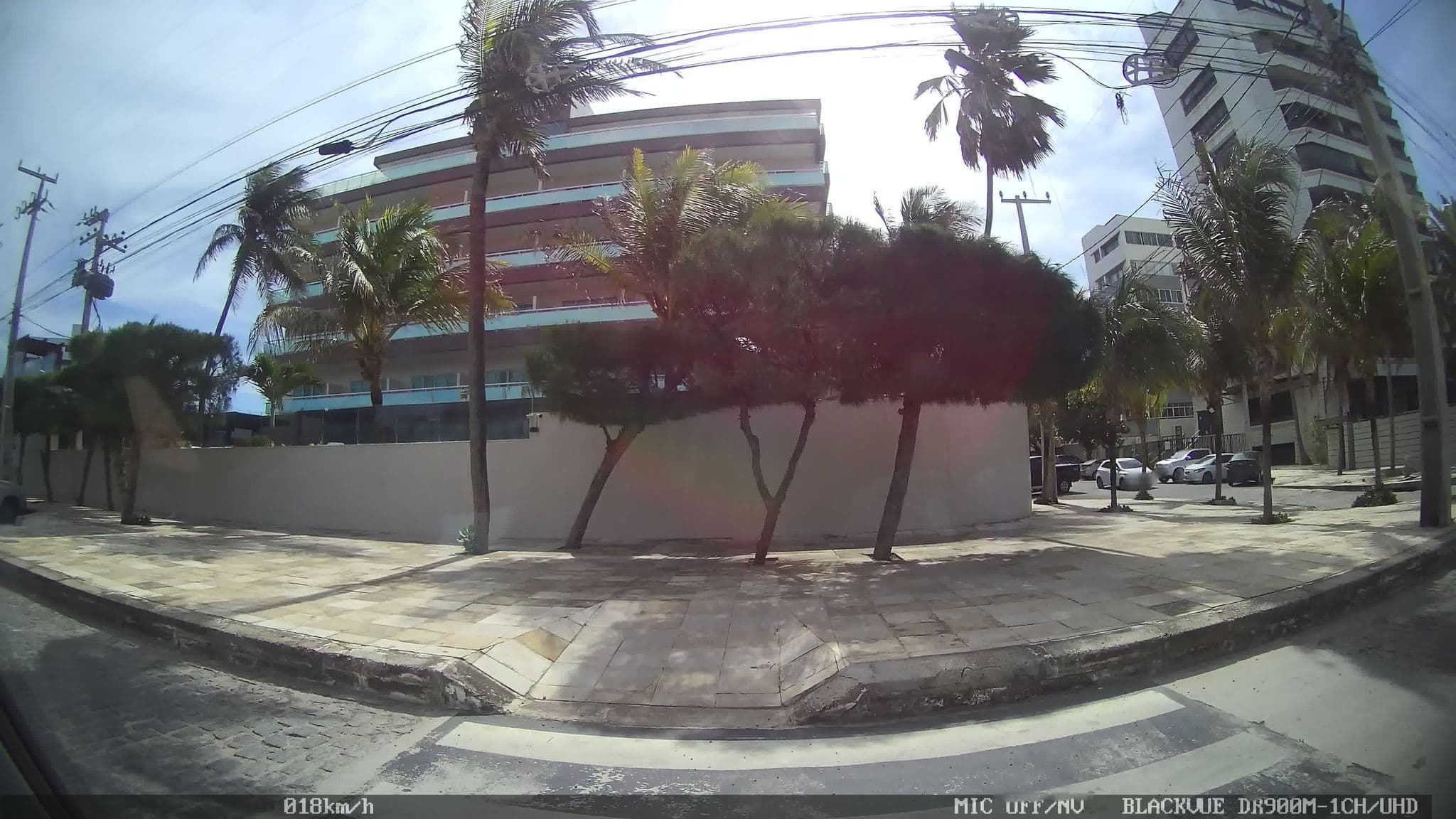 Street view near Crocobeach Hotel, Fortaleza — © kaart_1 (CC BY-SA · Mapillary)