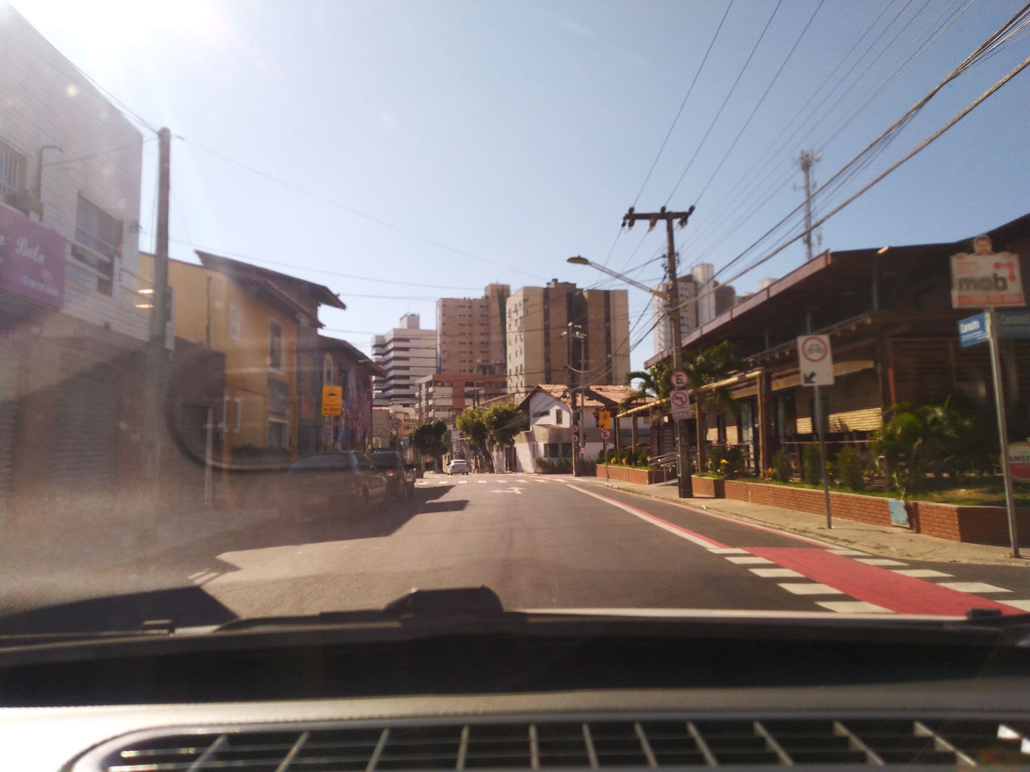 Street view near Pousada Meireles, Fortaleza — © jcarlosce (CC BY-SA · Mapillary)