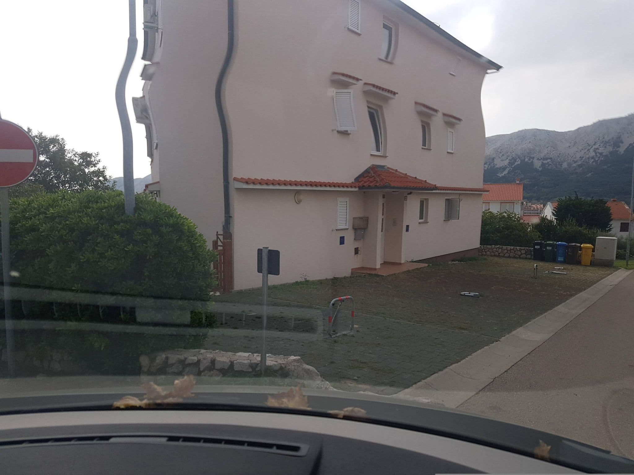 Street view near Fioribell Gruh, Punat — © brano (CC BY-SA · Mapillary)