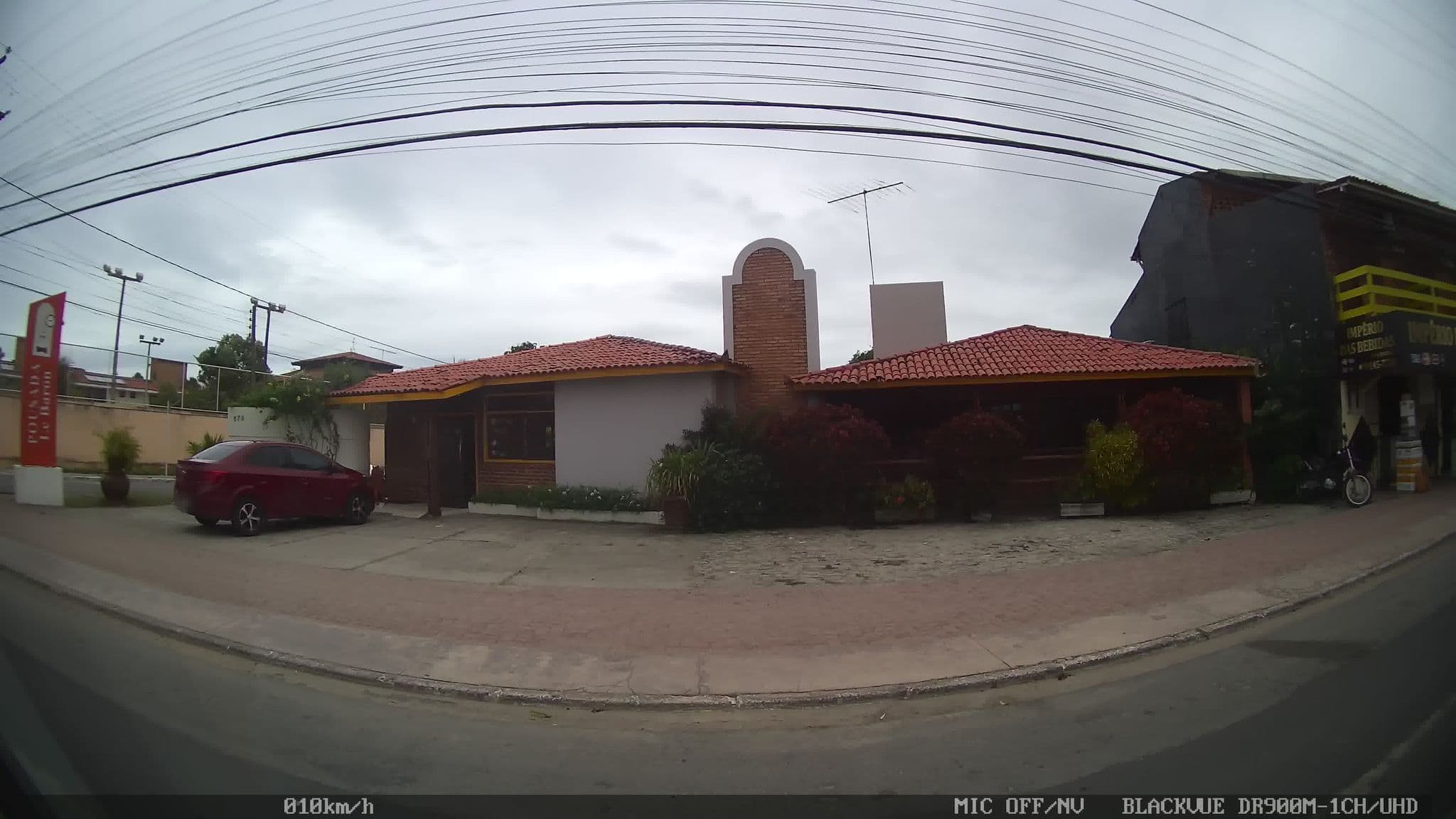 Street view near Pousada Quintal de Casa, Marechal Deodoro — © kaart_2 (CC BY-SA · Mapillary)