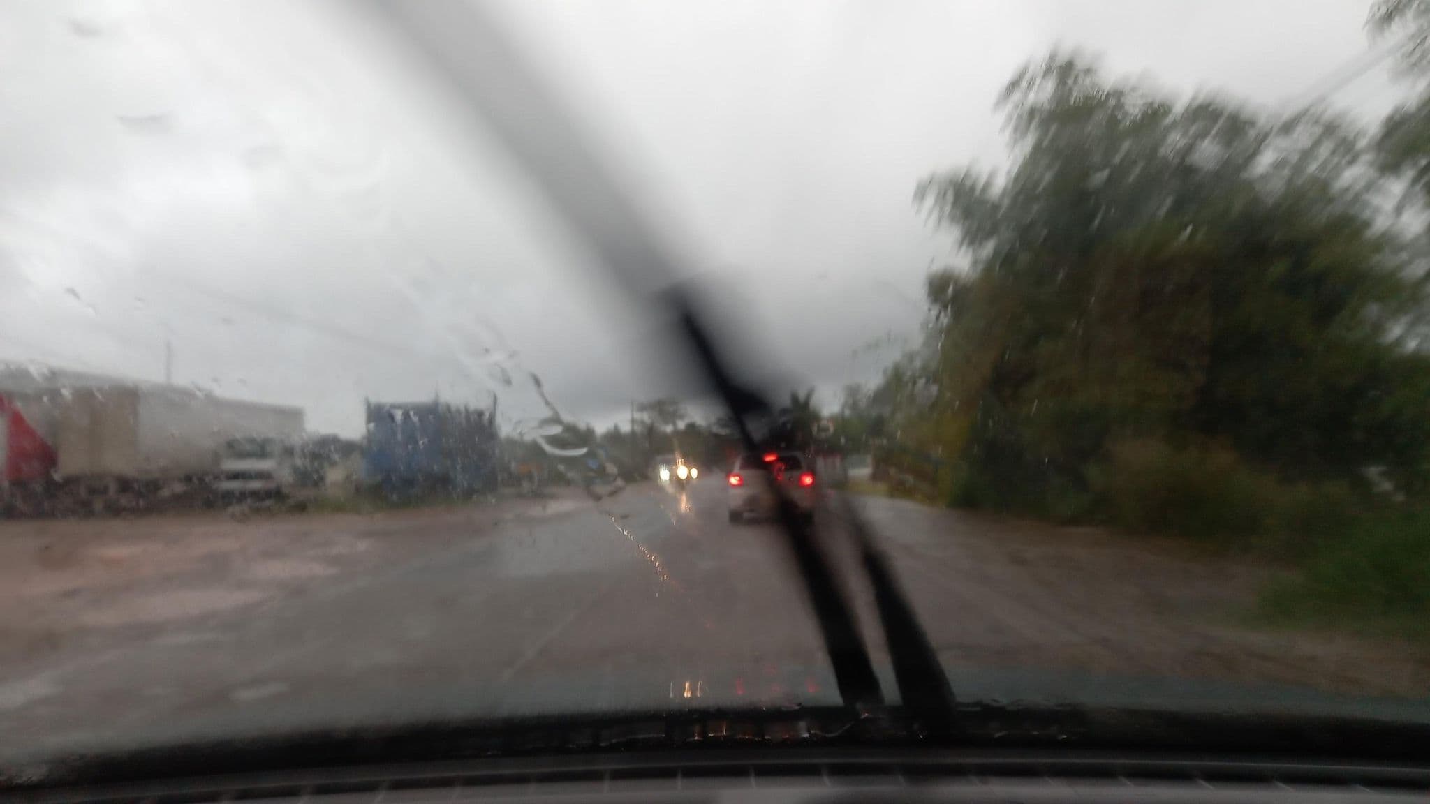 Street view near Climax Motel, Barreiros — © Kaart_Local (CC BY-SA · Mapillary)