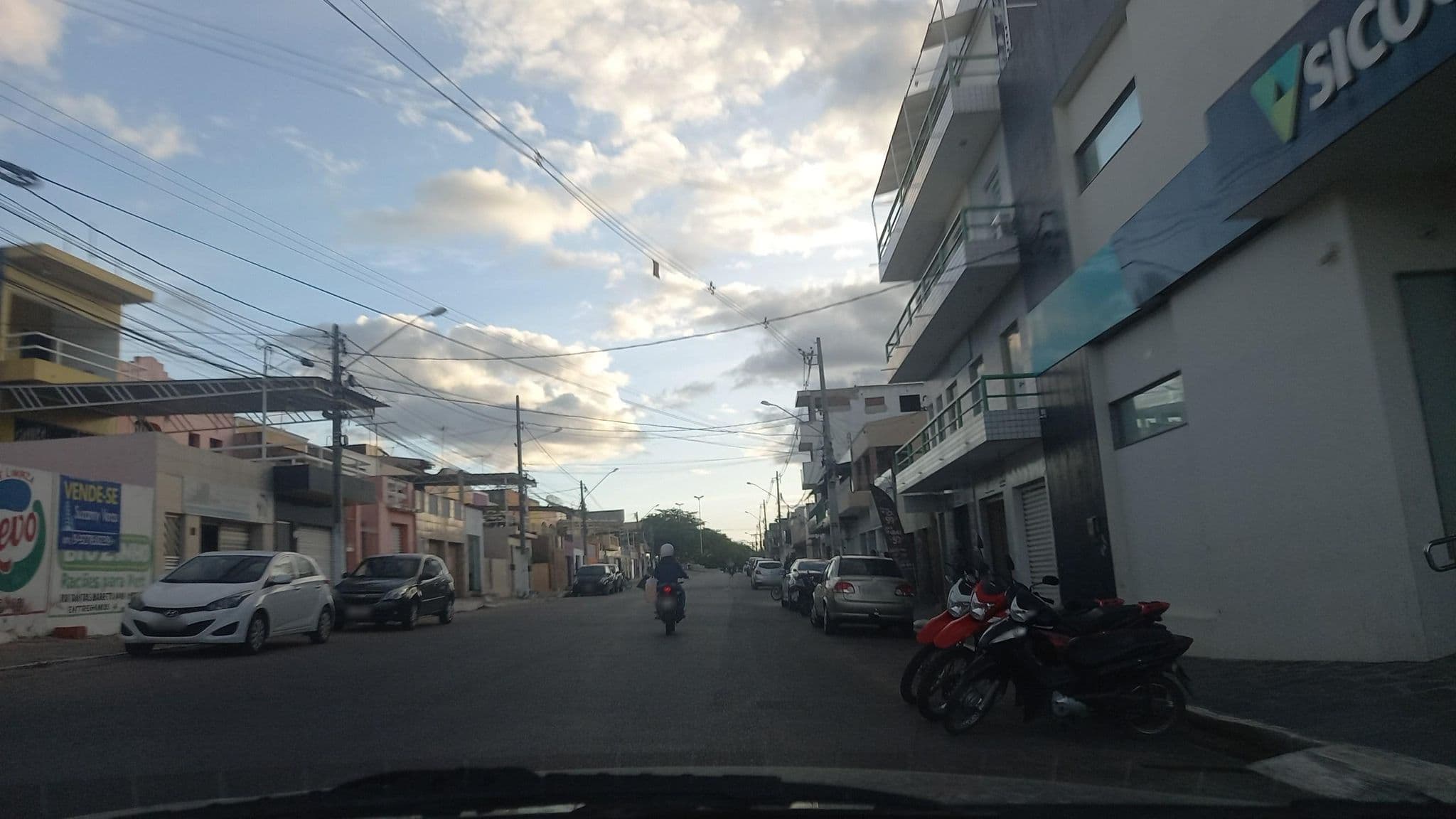 Street view near Hotel Serrador, Bezerros — © raphaelmirc (CC BY-SA · Mapillary)