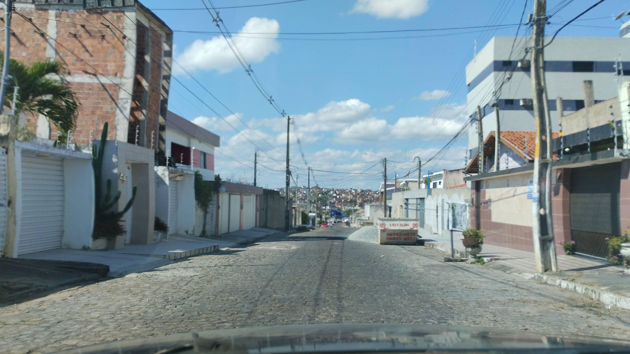 Street view near Hotel Pet Caruaru, Caruaru — © Kaart_Local (CC BY-SA · Mapillary)
