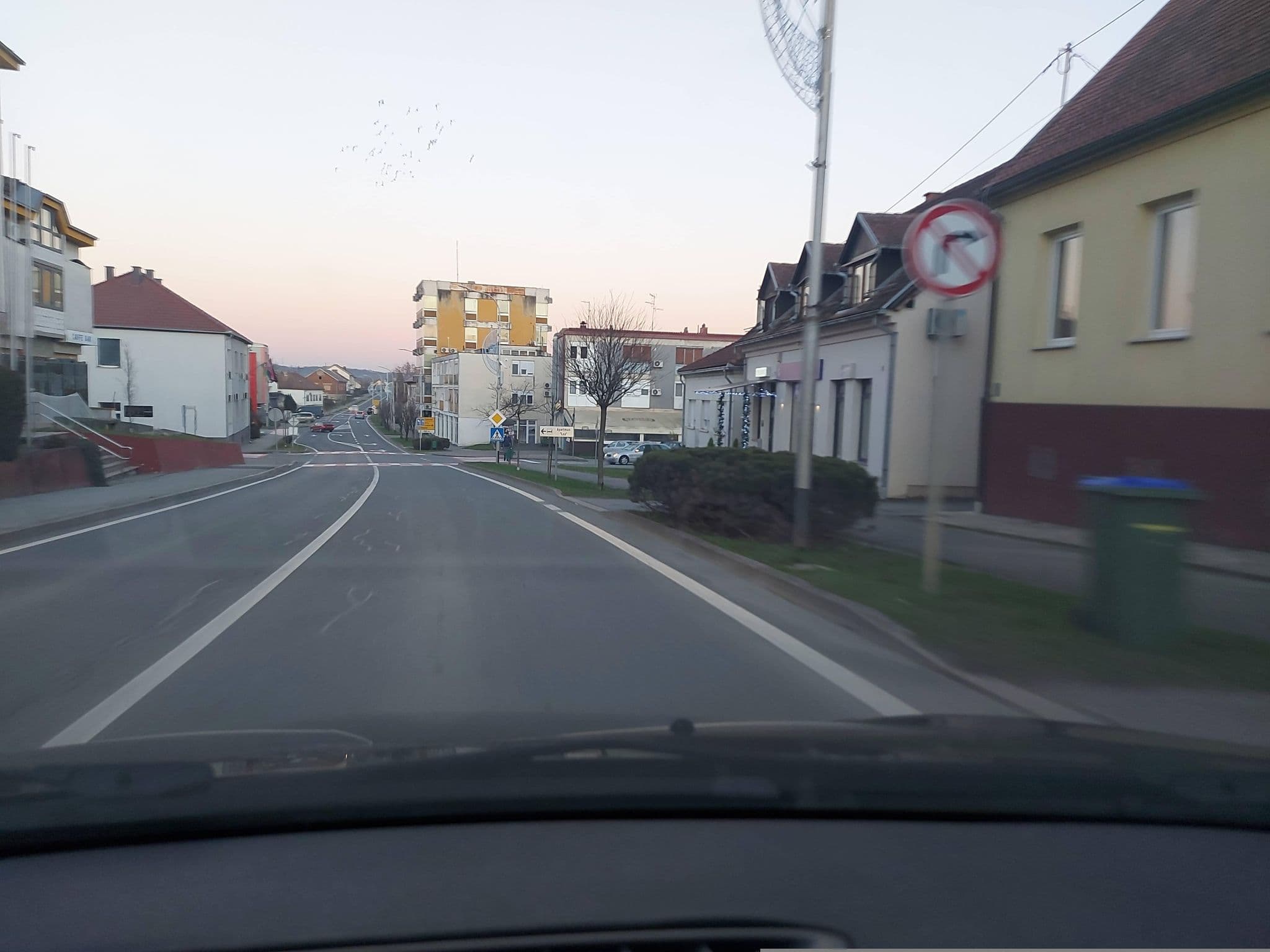 Street view near Lea, Čazma — © mik007 (CC BY-SA · Mapillary)
