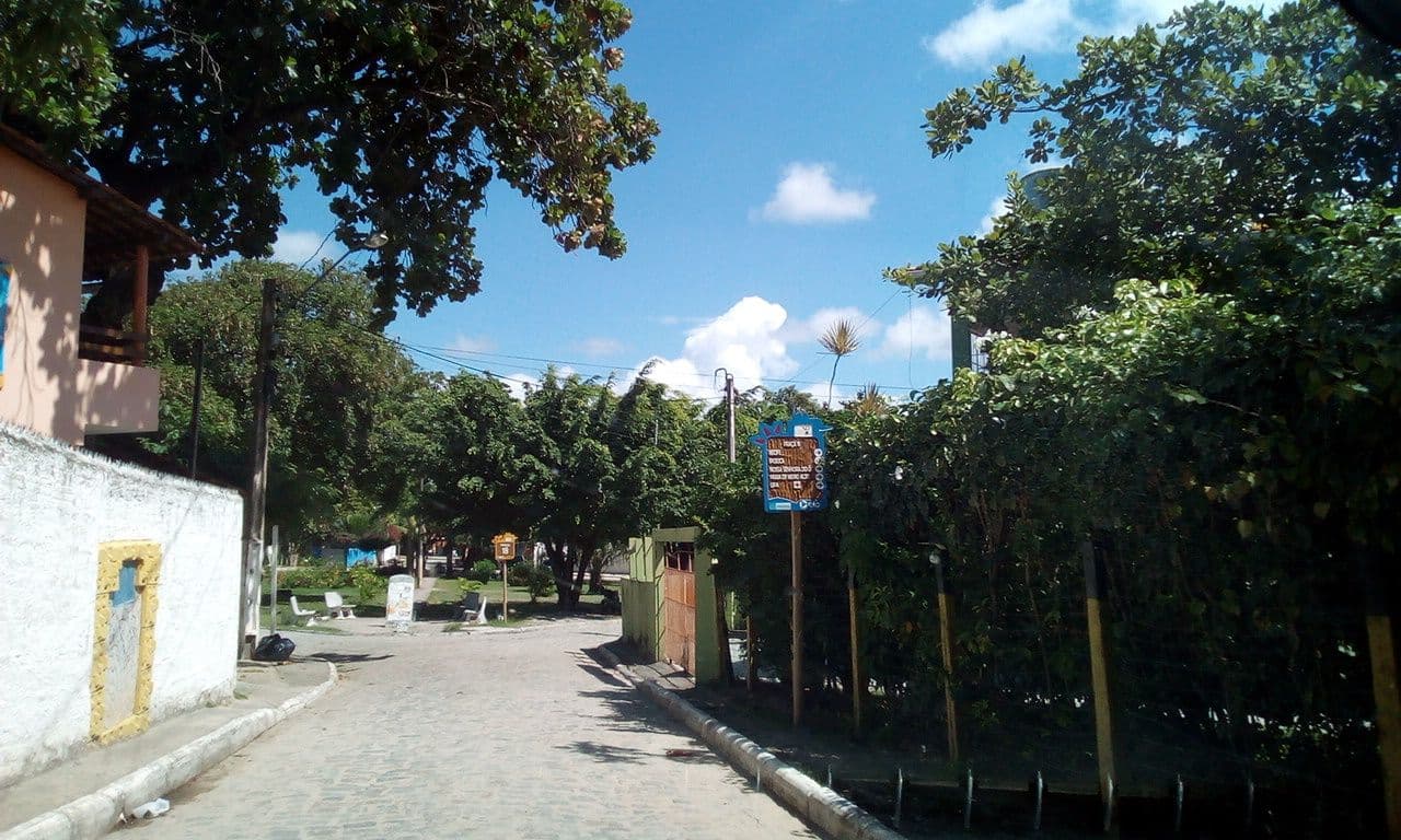 Street view near Luar da Sereia Pousada, Ipojuca — © fredporto (CC BY-SA · Mapillary)