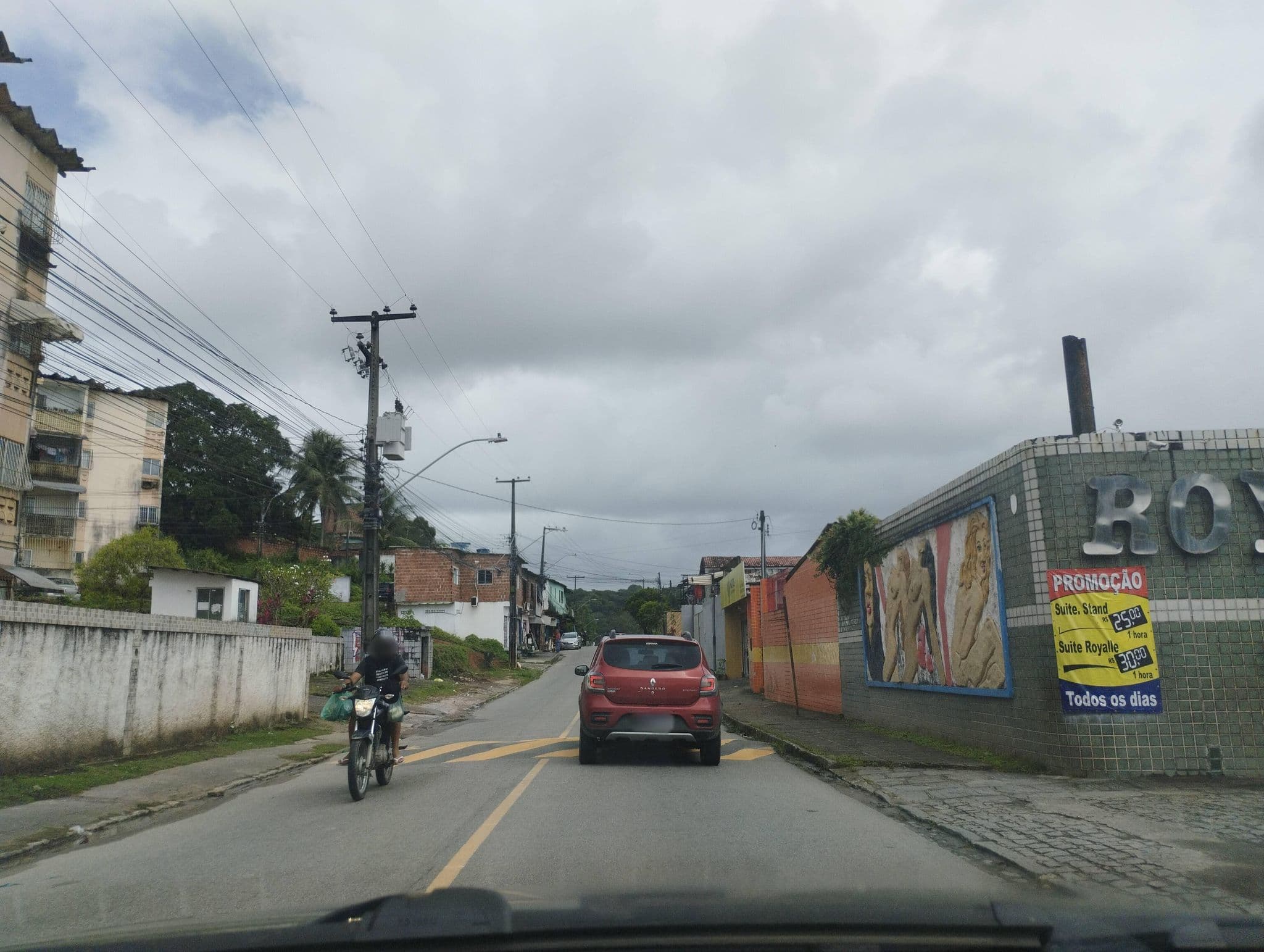 Street view near J Alberto Santos Motel Me, Camaragibe — © raphaelmirc (CC BY-SA · Mapillary)