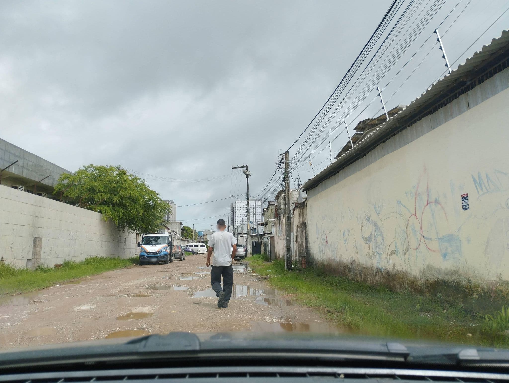 Street view near Allure Hotel, Recife — © raphaelmirc (CC BY-SA · Mapillary)