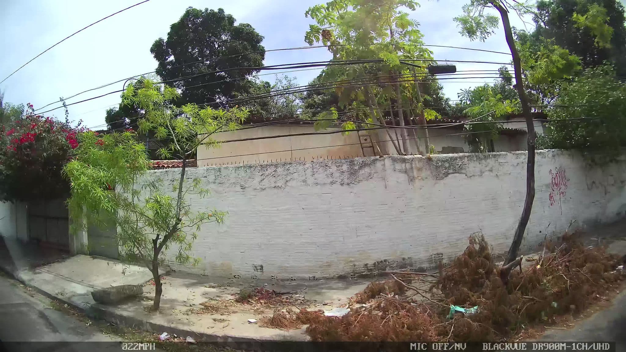 Street view near Jardim de Ala, Recife — © kaart_4 (CC BY-SA · Mapillary)