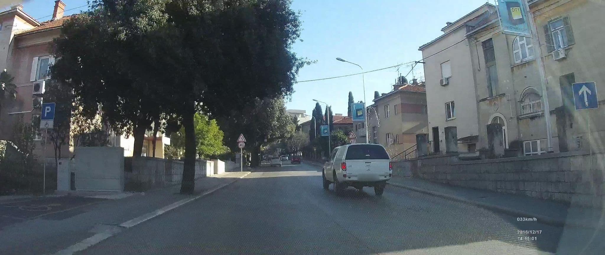 Street view near Chillax Rooms, Split — © idelac (CC BY-SA · Mapillary)