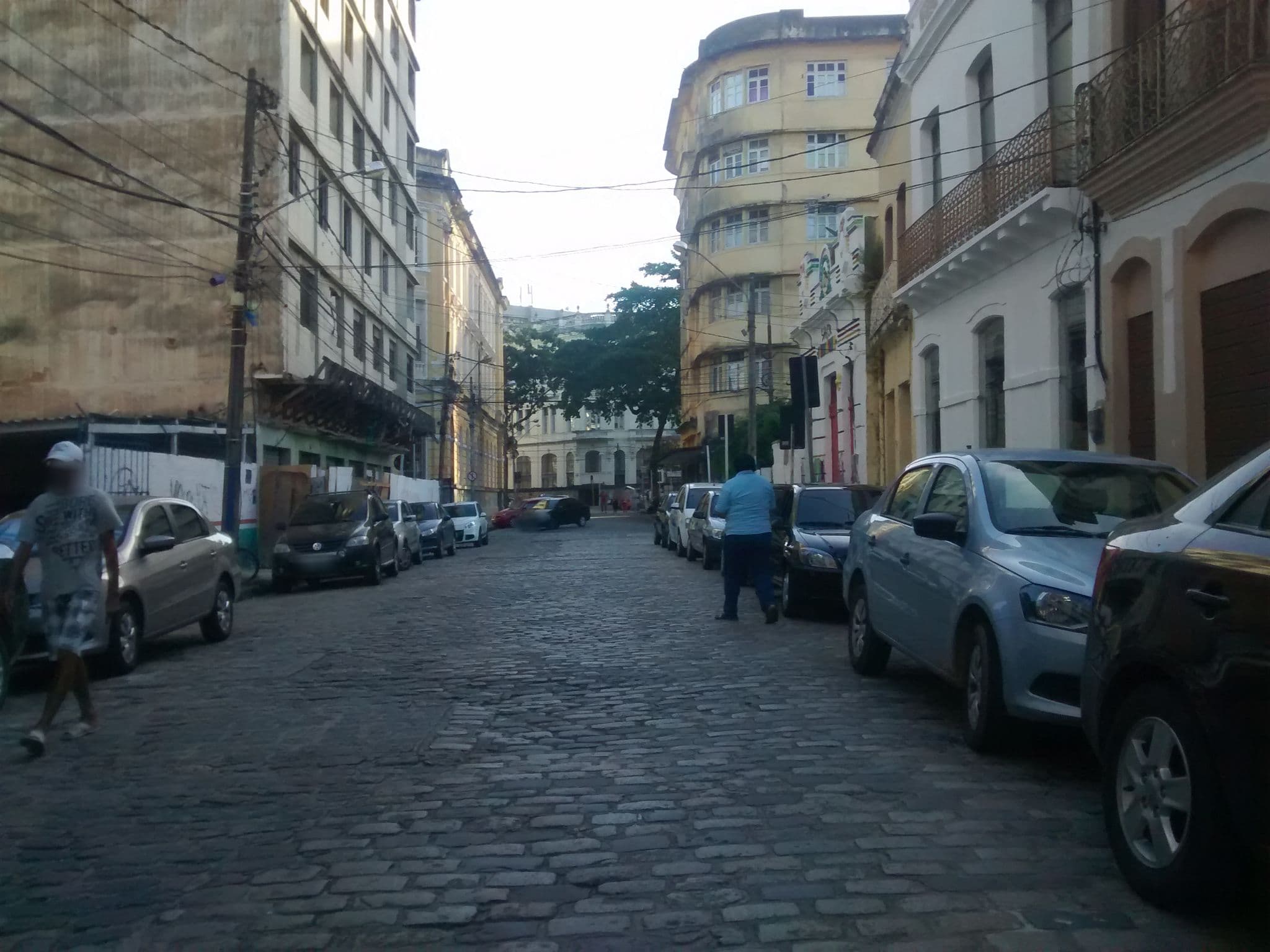 Street view near Recife Antigo Hostel, Recife — © viniciussantana (CC BY-SA · Mapillary)