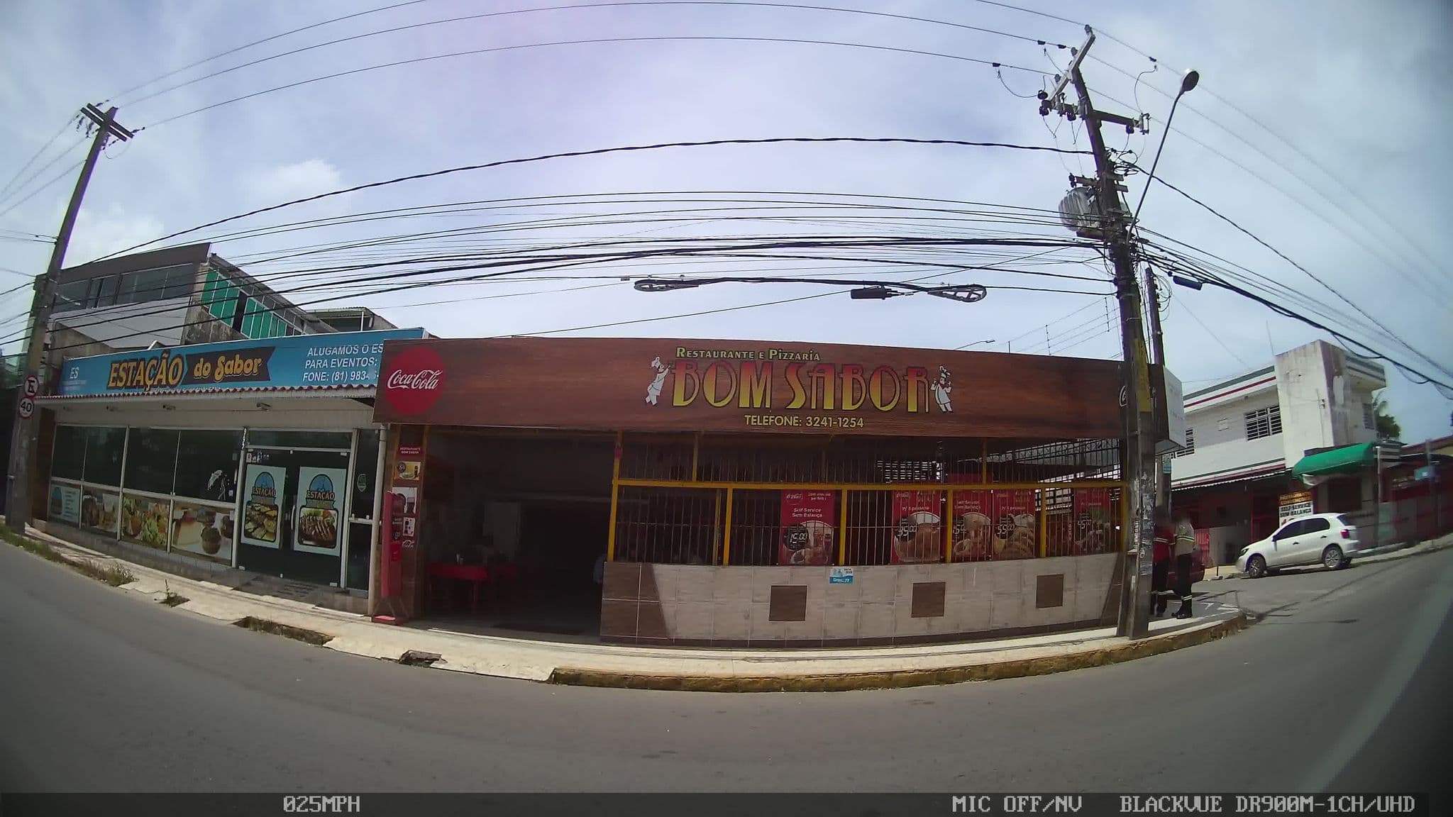 Street view near Pousada Shalon, Recife — © kaart_4 (CC BY-SA · Mapillary)