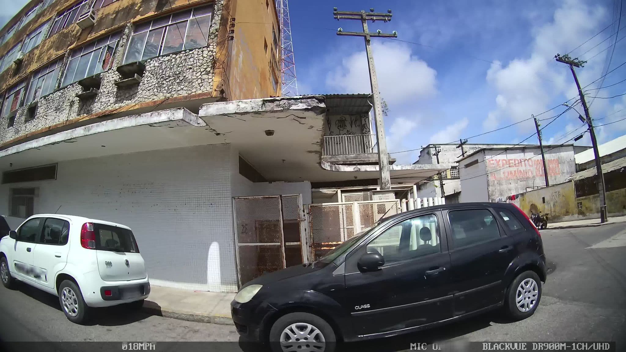 Street view near Galpão Carandiru, Recife — © kaart_4 (CC BY-SA · Mapillary)